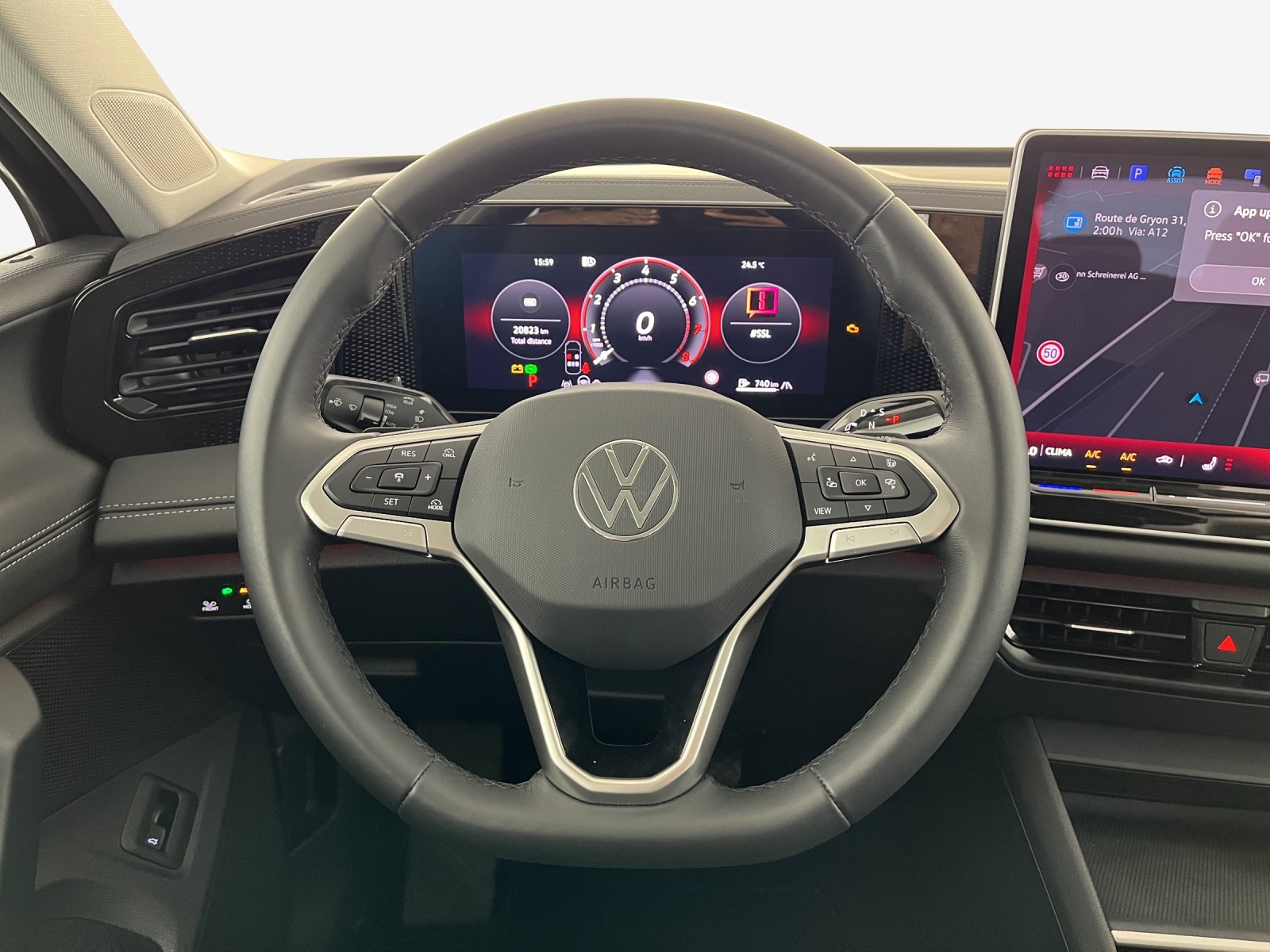 VW Tiguan 2.0 TSI DSG Life 4Motion-image-7