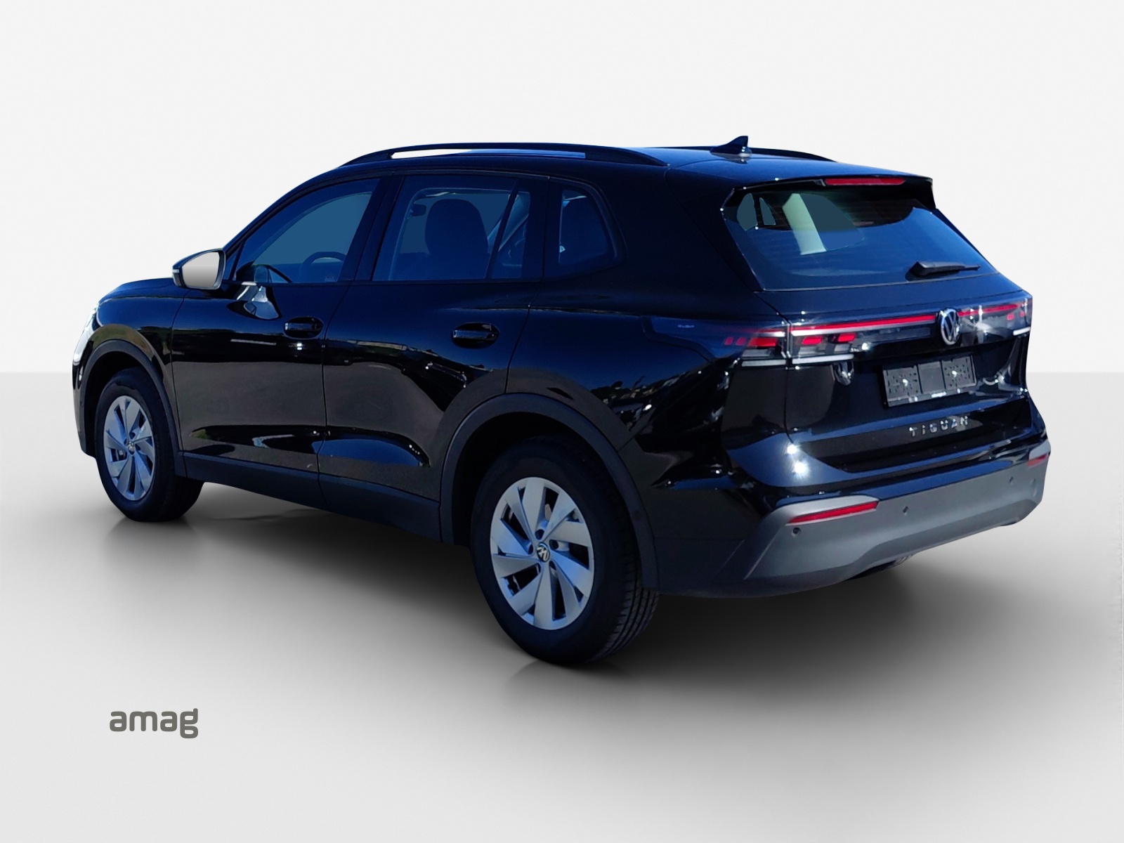 VW Tiguan 2.0 TSI DSG Life 4Motion-image-12