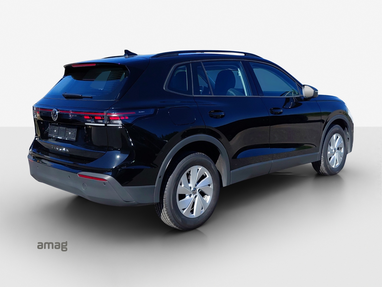 VW Tiguan 2.0 TSI DSG Life 4Motion-image-14