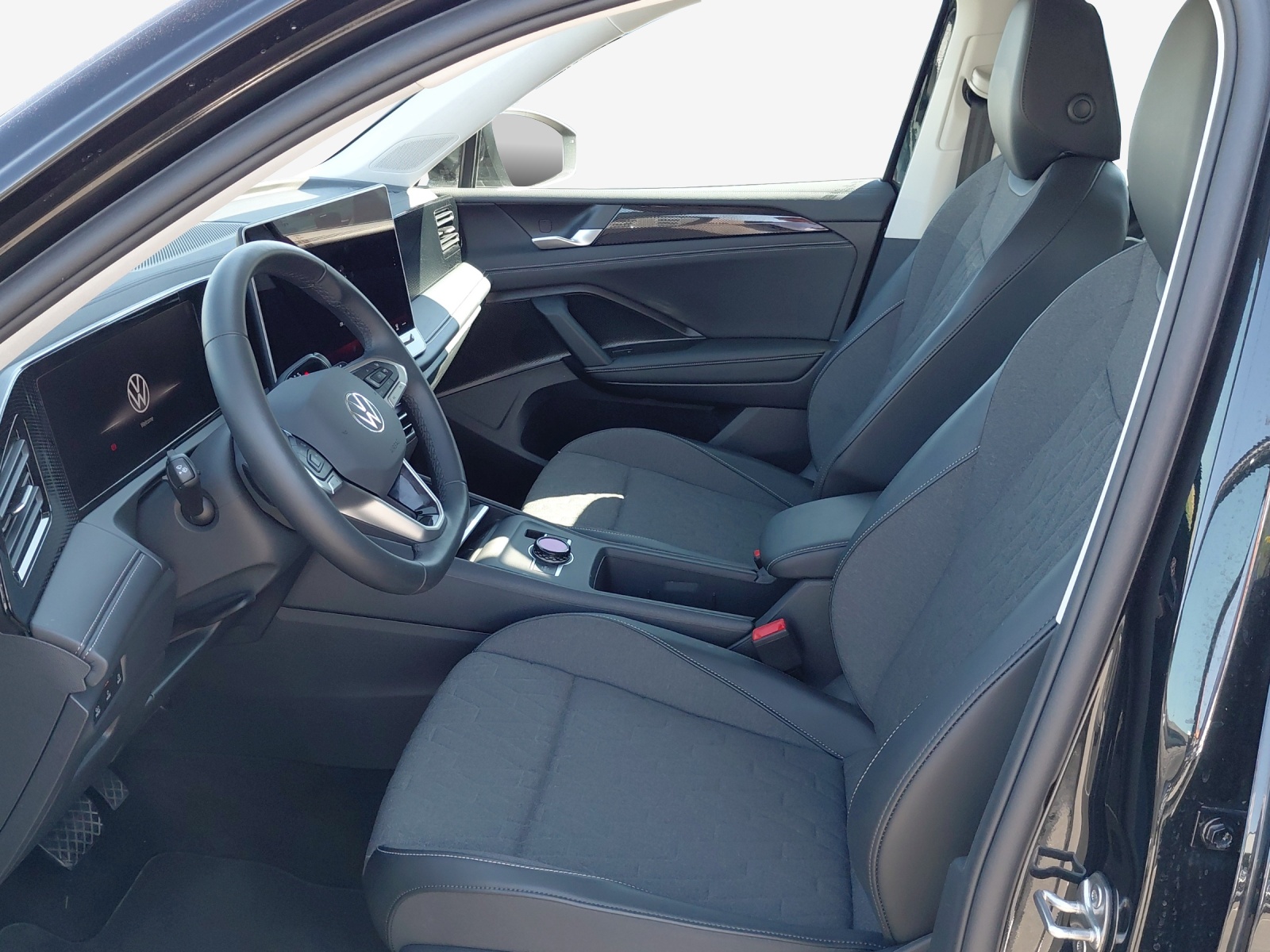 VW Tiguan 2.0 TSI DSG Life 4Motion-image-17