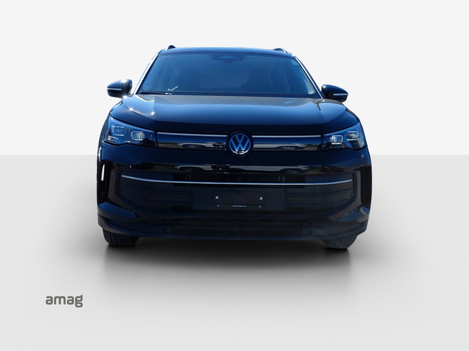 VW Tiguan 2.0 TSI DSG Life 4Motion-image-16