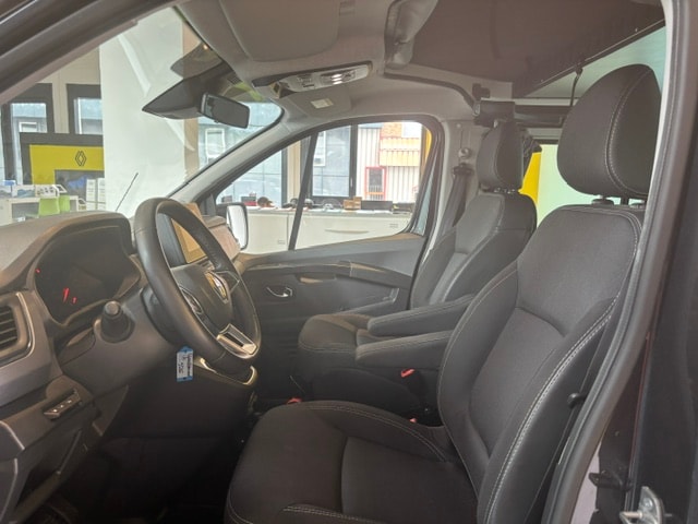 RENAULT Trafic Spacenomad Iconic Blue dCi 170 CV BVA-image-15