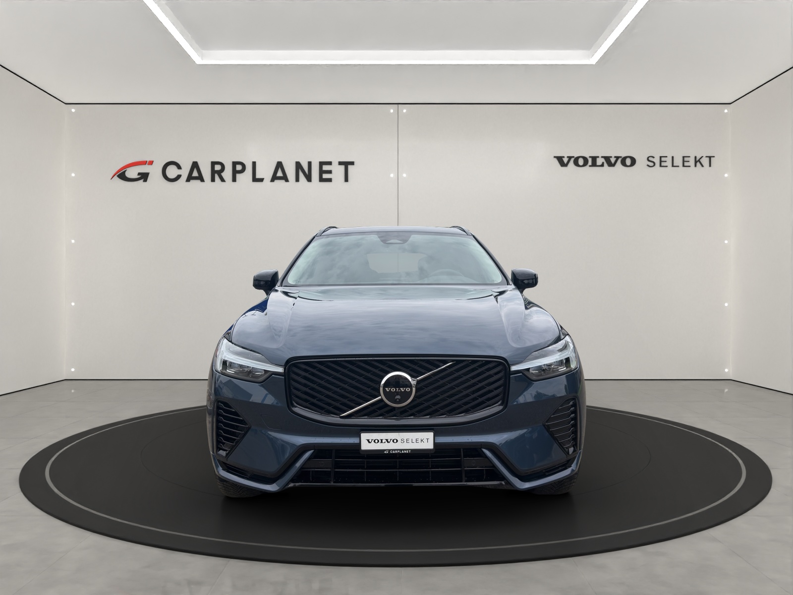 VOLVO XC60 2.0 T6 TE Plus Dark eAWD-image-4