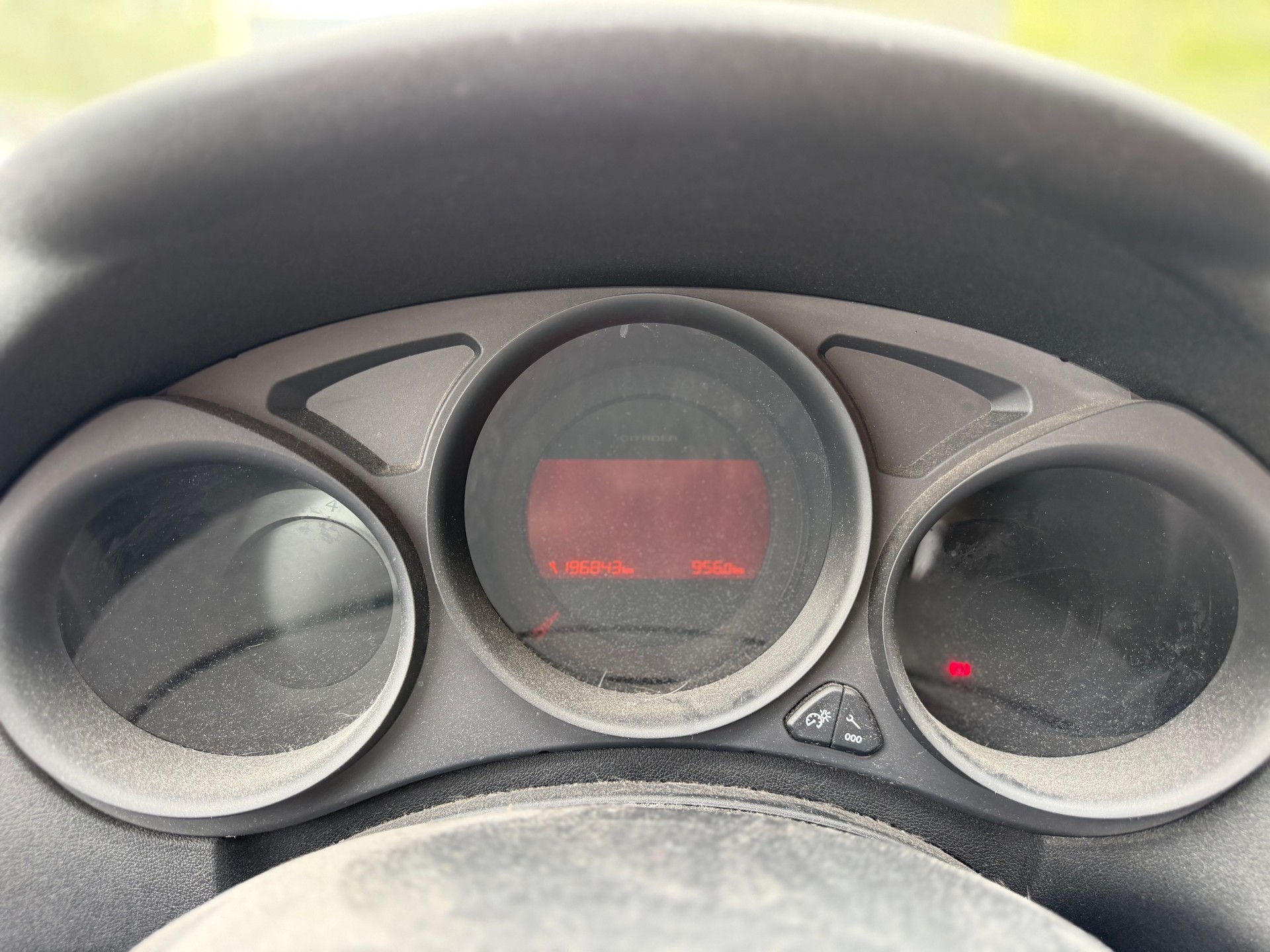 CITROEN C4 1.6 e-HDi Rossignol EGS6-image-9
