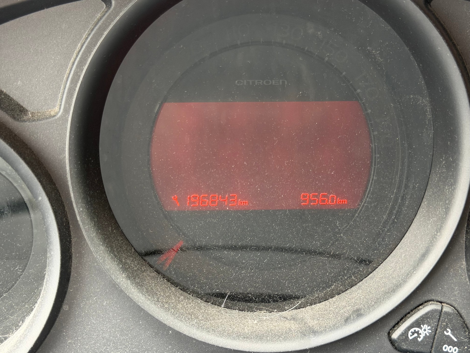 CITROEN C4 1.6 e-HDi Rossignol EGS6-image-10