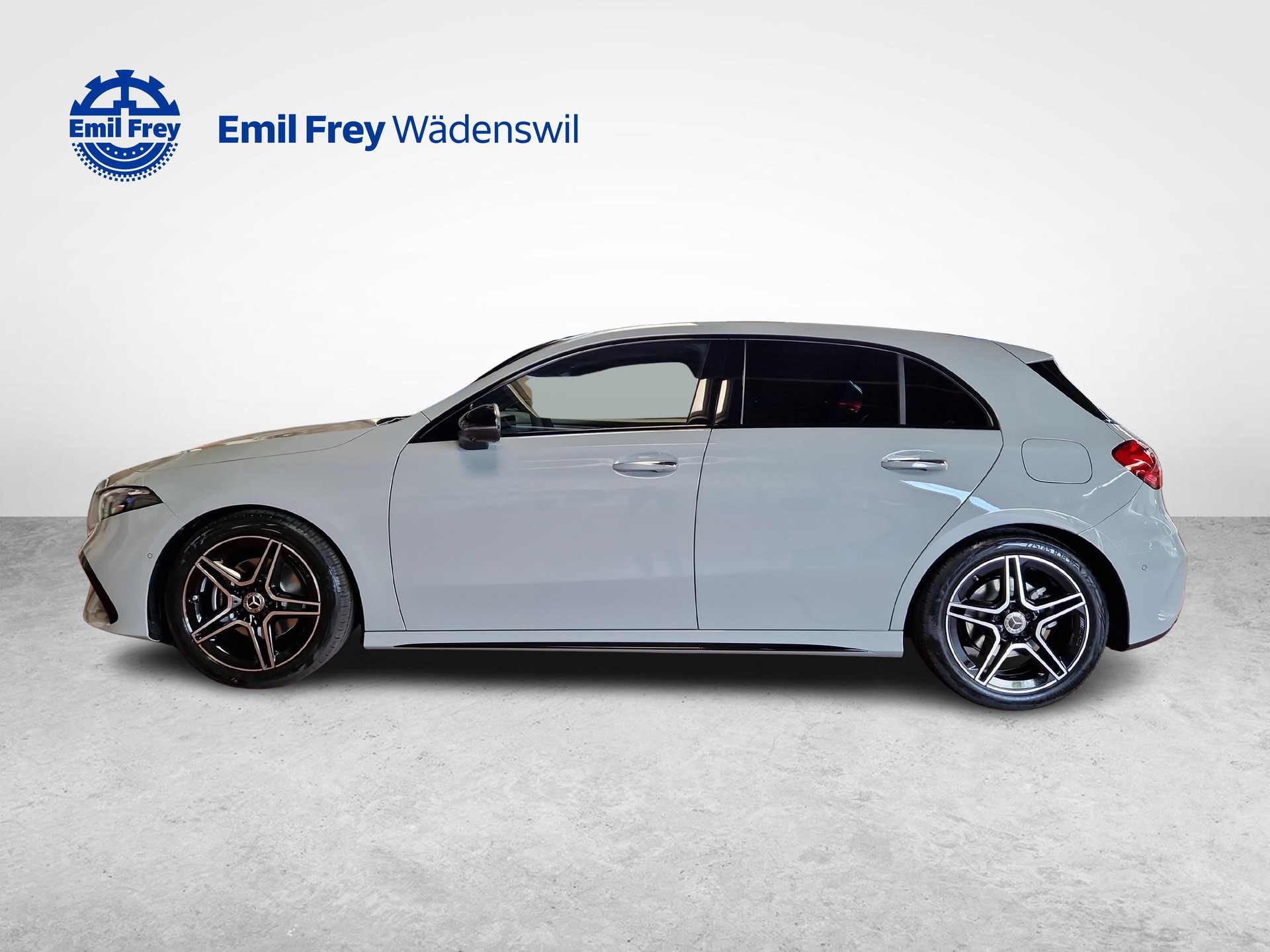 MERCEDES-BENZ A 200 Night Star AMG Line Special Edition-image-1