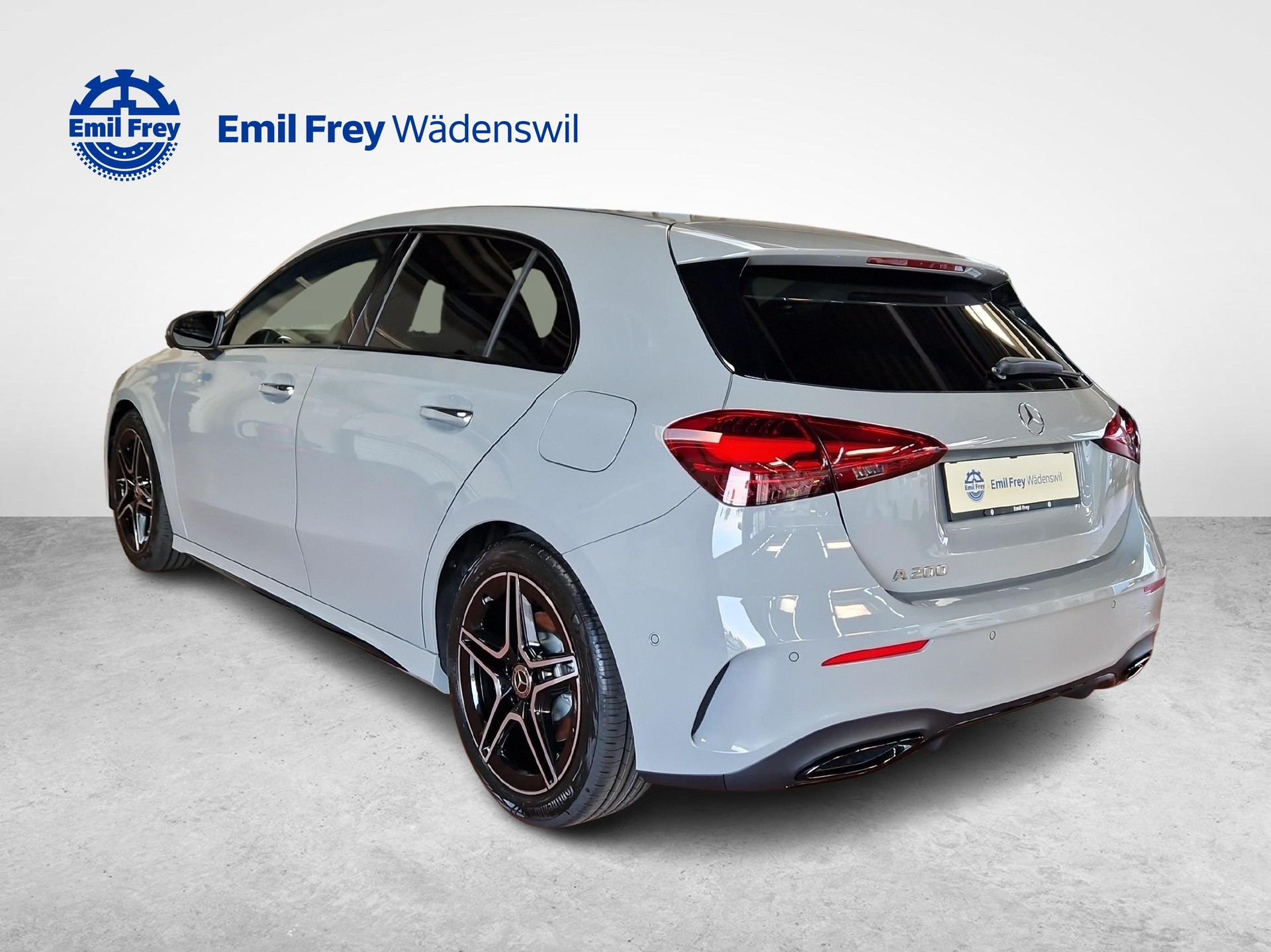 MERCEDES-BENZ A 200 Night Star AMG Line Special Edition-image-2