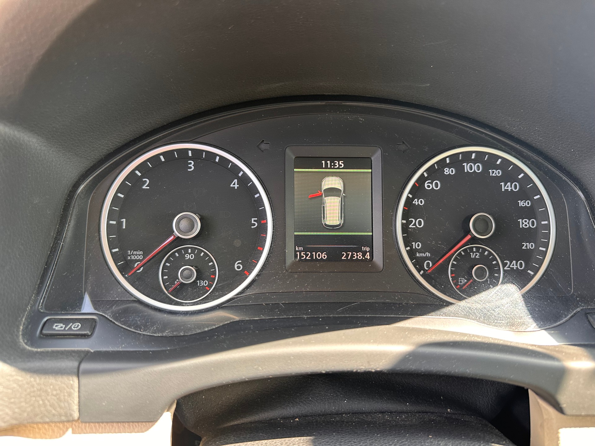 VW Tiguan 2.0 TDI BlueMotion Track&Field 4Motion DSG-image-15
