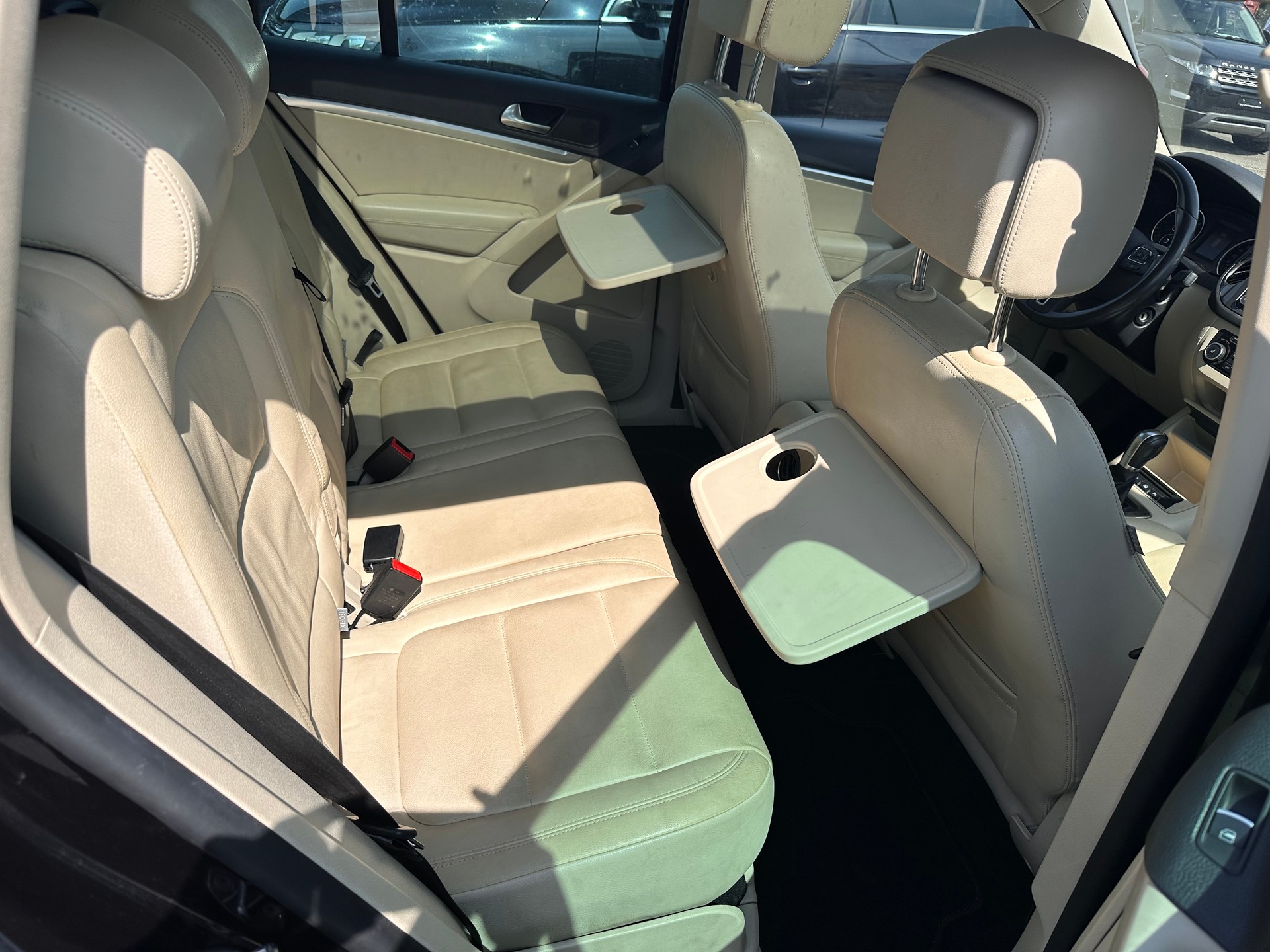 VW Tiguan 2.0 TDI BlueMotion Track&Field 4Motion DSG-image-10