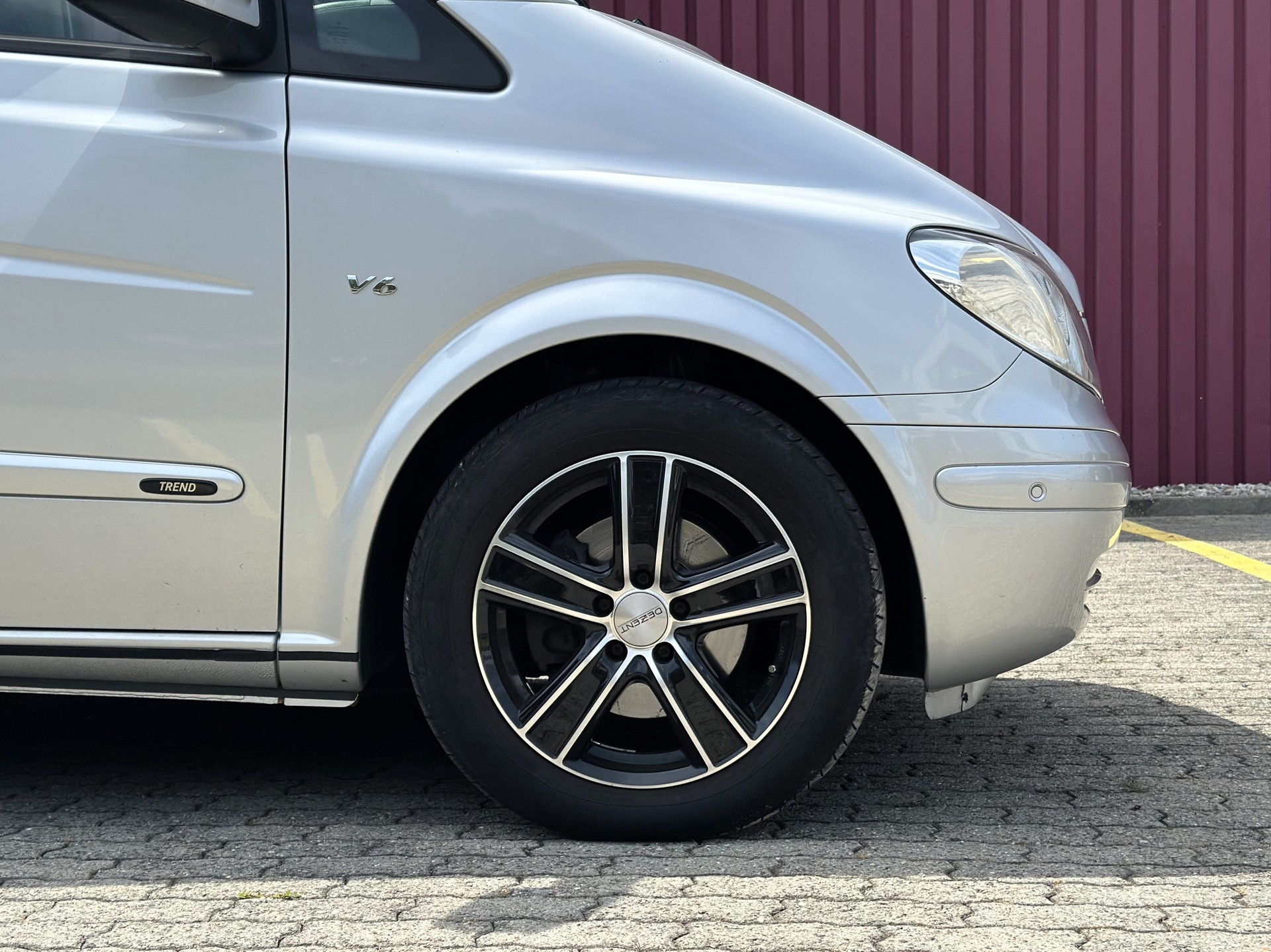 MERCEDES-BENZ Viano 3.0 CDI Ambiente Automat-image-1