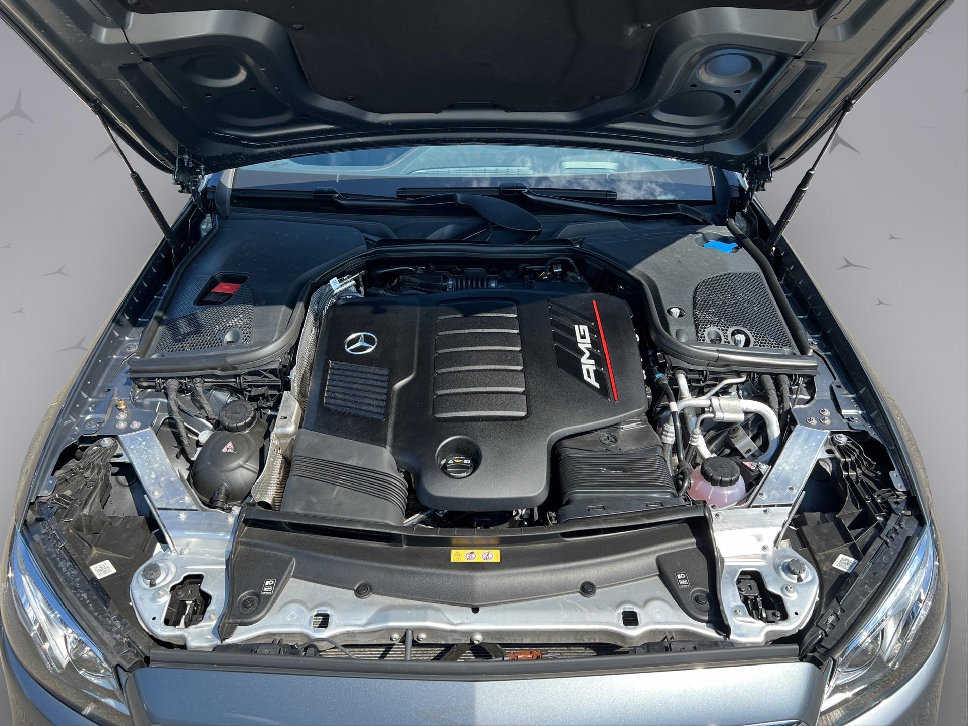 MERCEDES-BENZ E 53 AMG 4matic+ Cabriolet-image-18