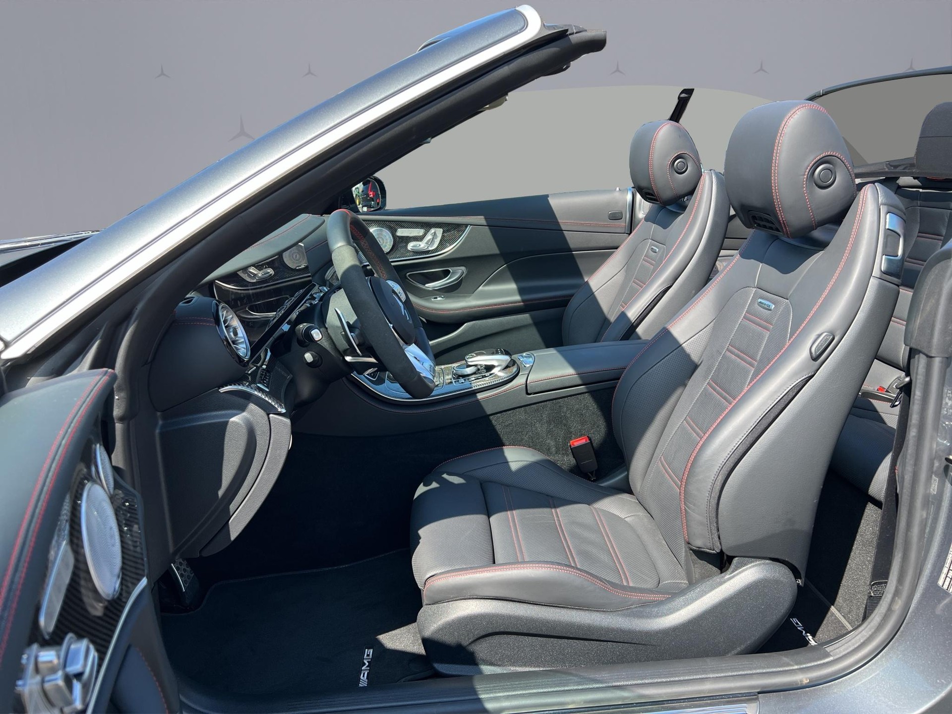 MERCEDES-BENZ E 53 AMG 4matic+ Cabriolet-image-8