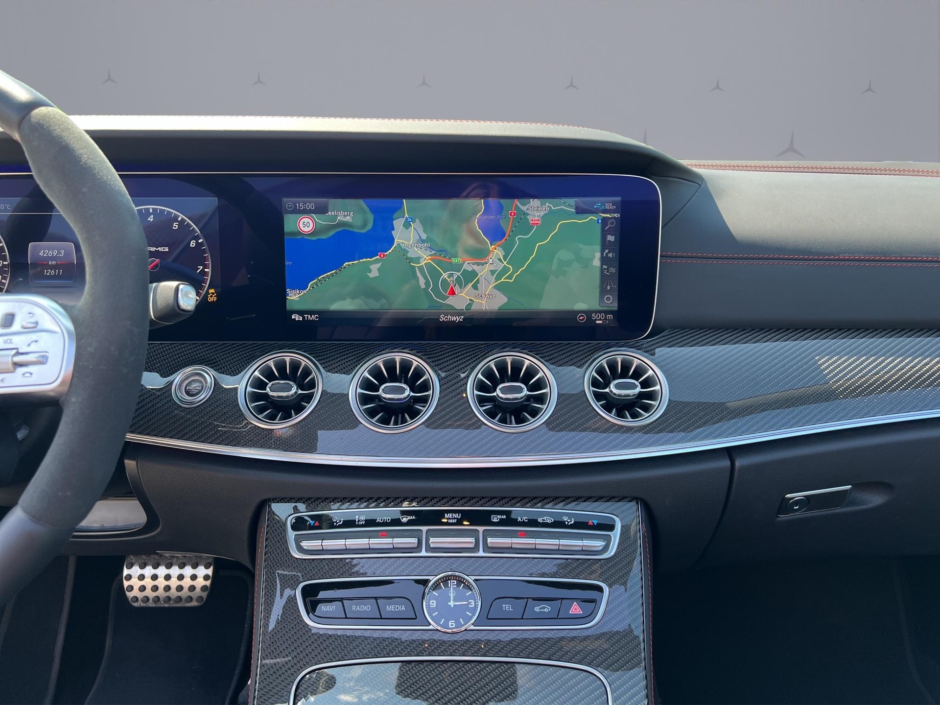 MERCEDES-BENZ E 53 AMG 4matic+ Cabriolet-image-14