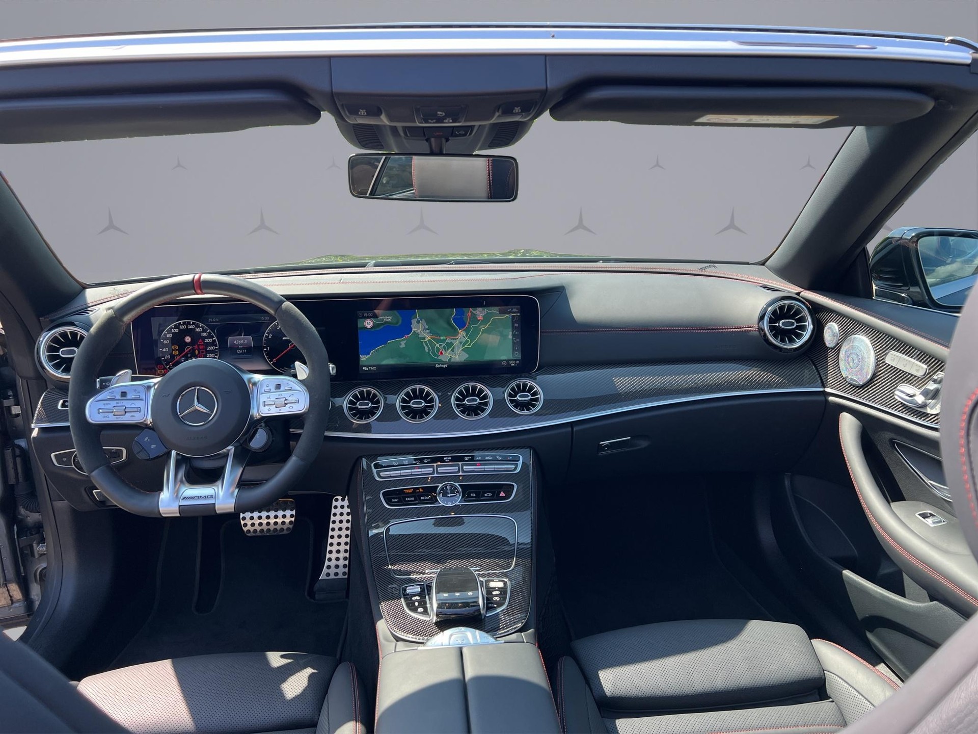 MERCEDES-BENZ E 53 AMG 4matic+ Cabriolet-image-12
