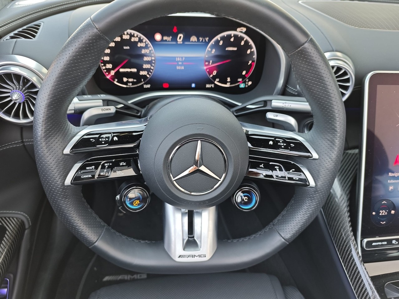 MERCEDES-BENZ AMG SL 63 4M Executive Edition Speedshift MCT-image-24