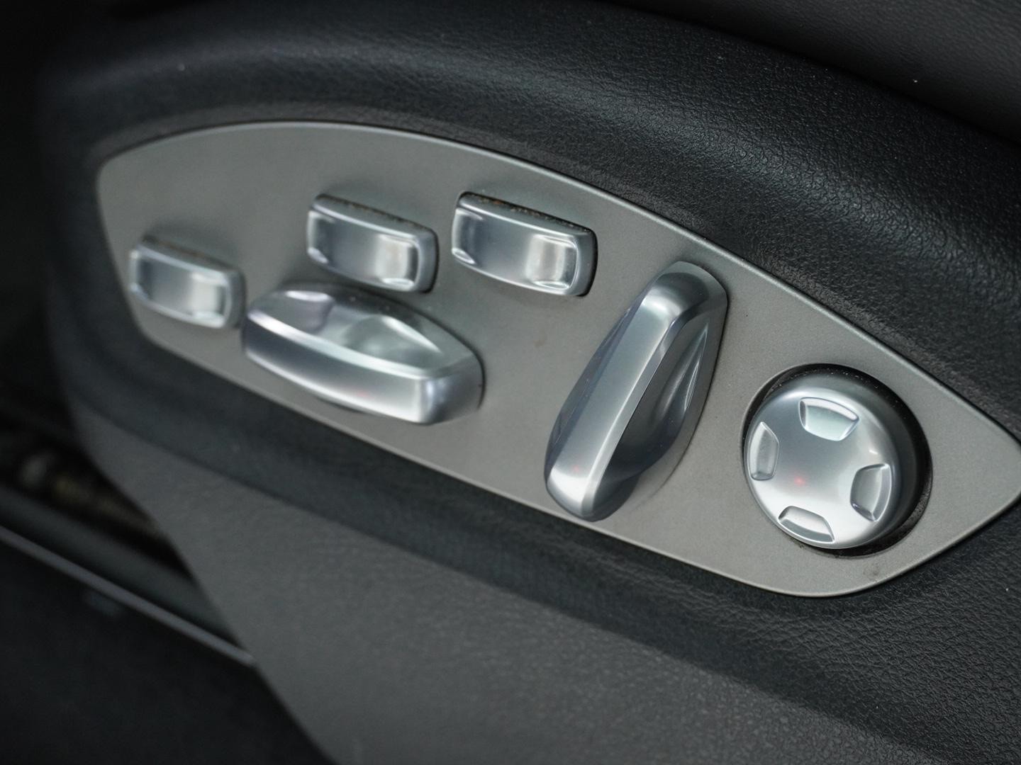 PORSCHE Cayenne GTS-image-15