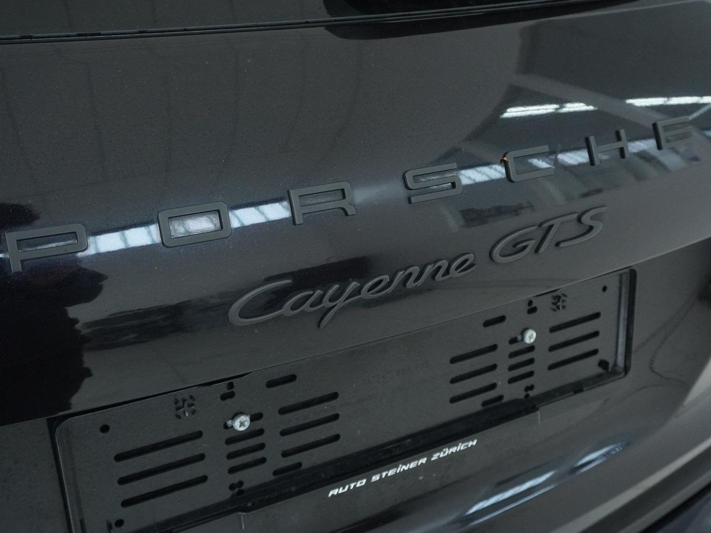 PORSCHE Cayenne GTS-image-16