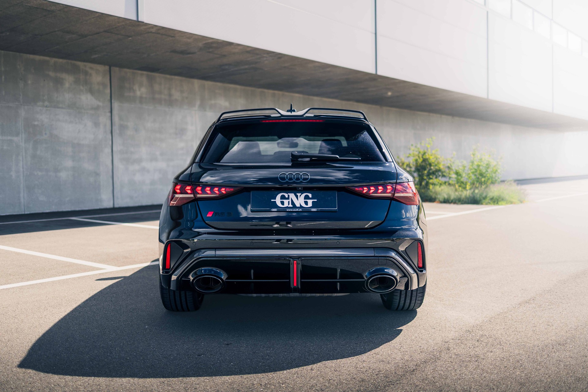 AUDI RS3 Sportback 2.5 TSI quattro S-tronic-image-7