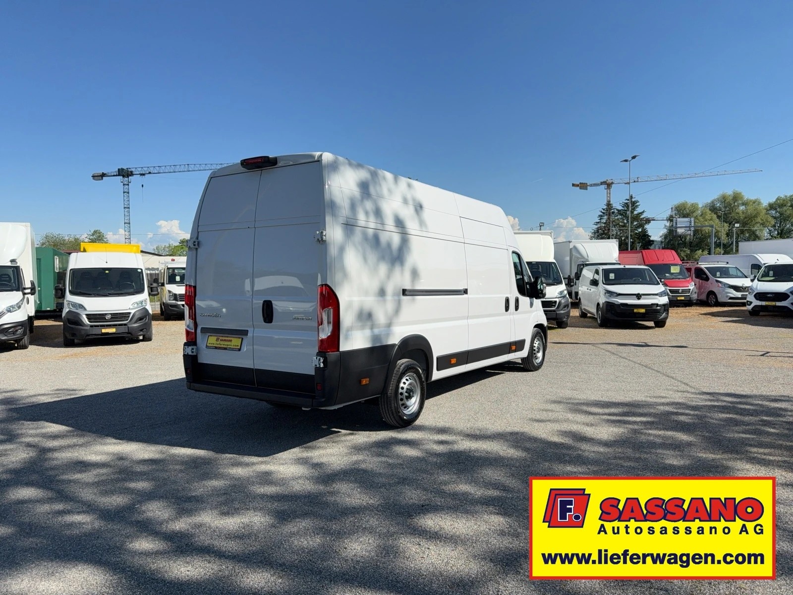 CITROEN Jumper 35+ 2.2 BlueHDI 180 PS Heavy L4H3 Neues Modell-image-6