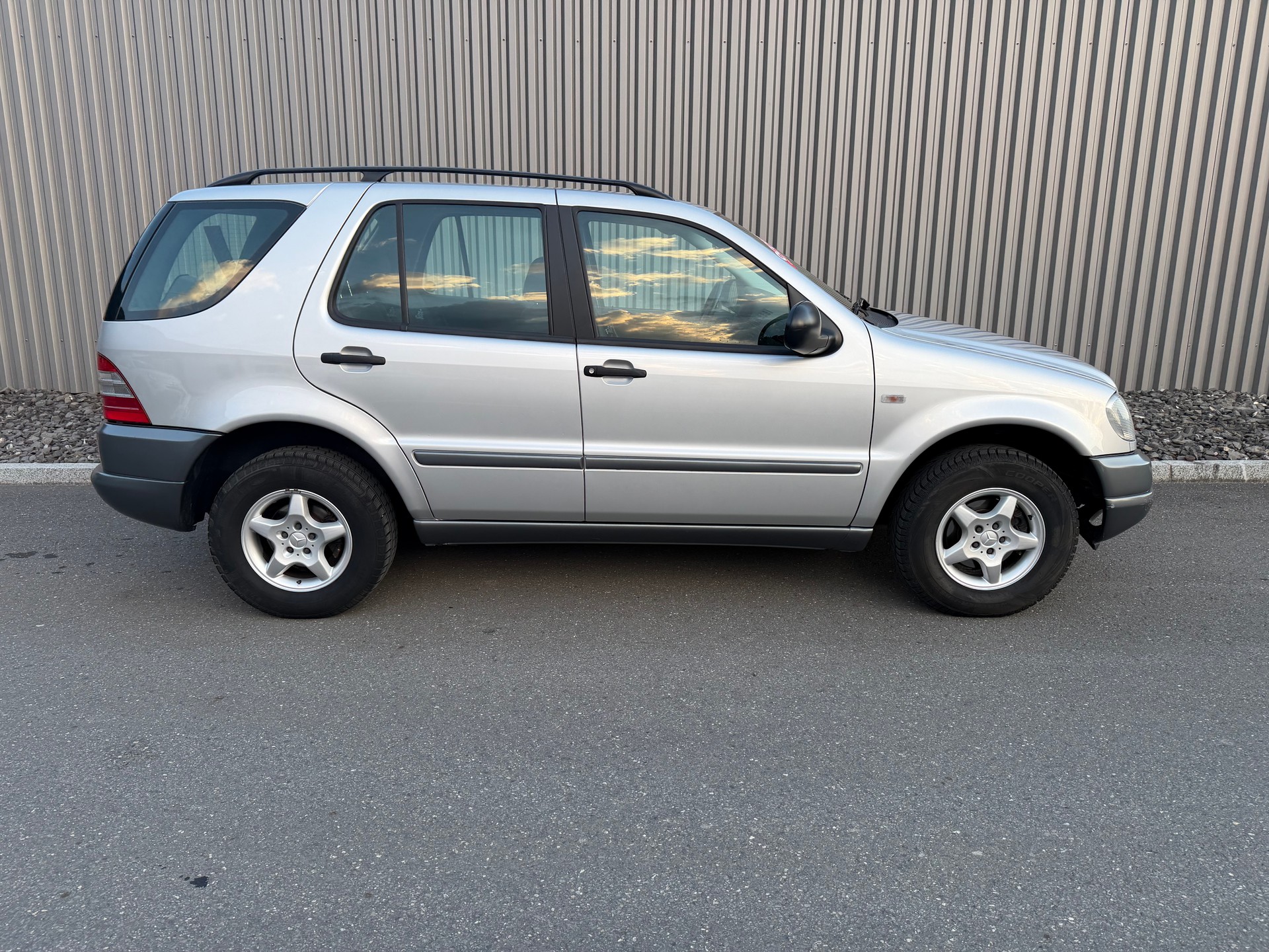 MERCEDES-BENZ ML 320 Automatic CROCHET 2650 KG. ( NEUF)-image-6