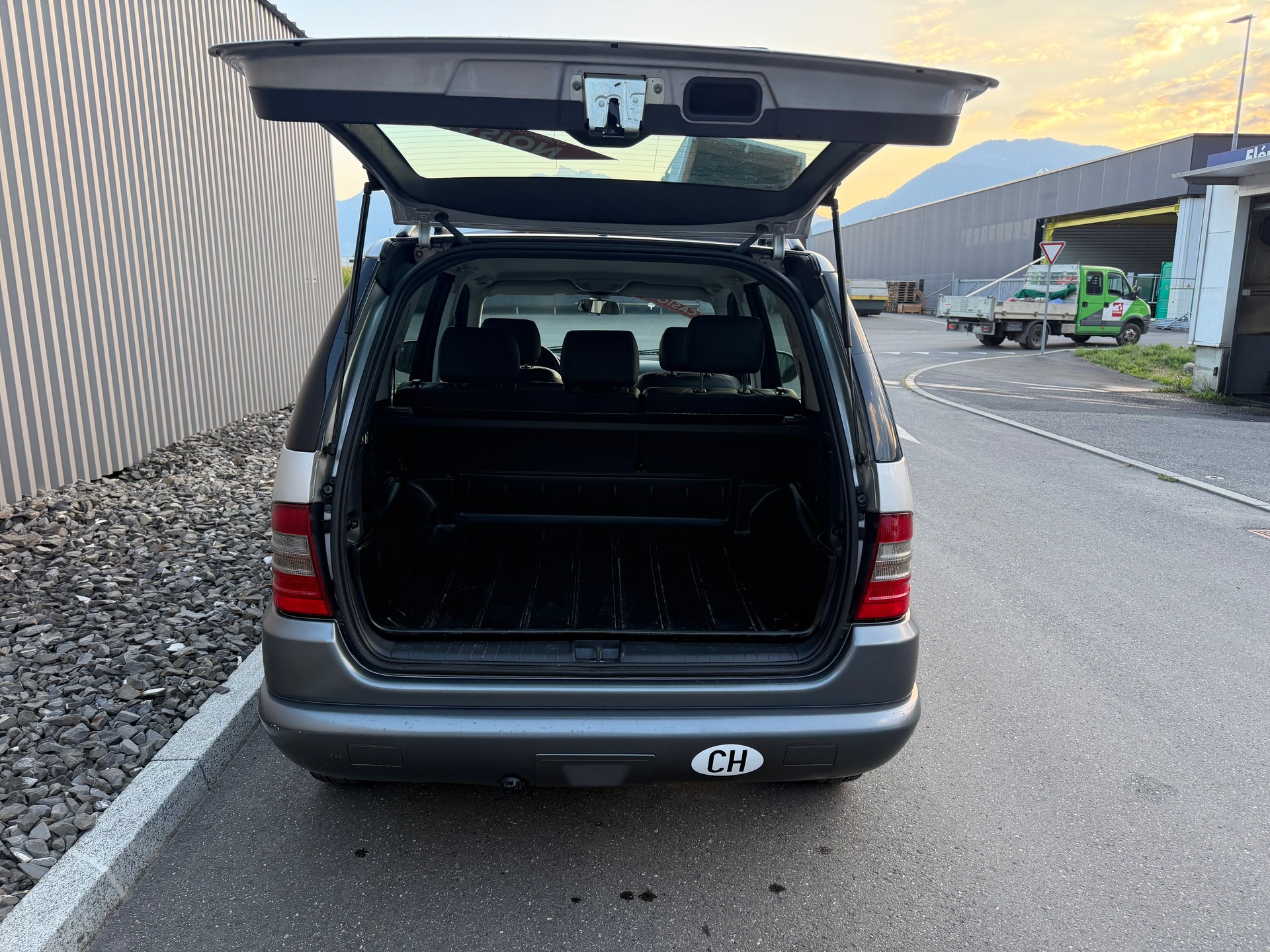 MERCEDES-BENZ ML 320 Automatic CROCHET 2650 KG. ( NEUF)-image-13