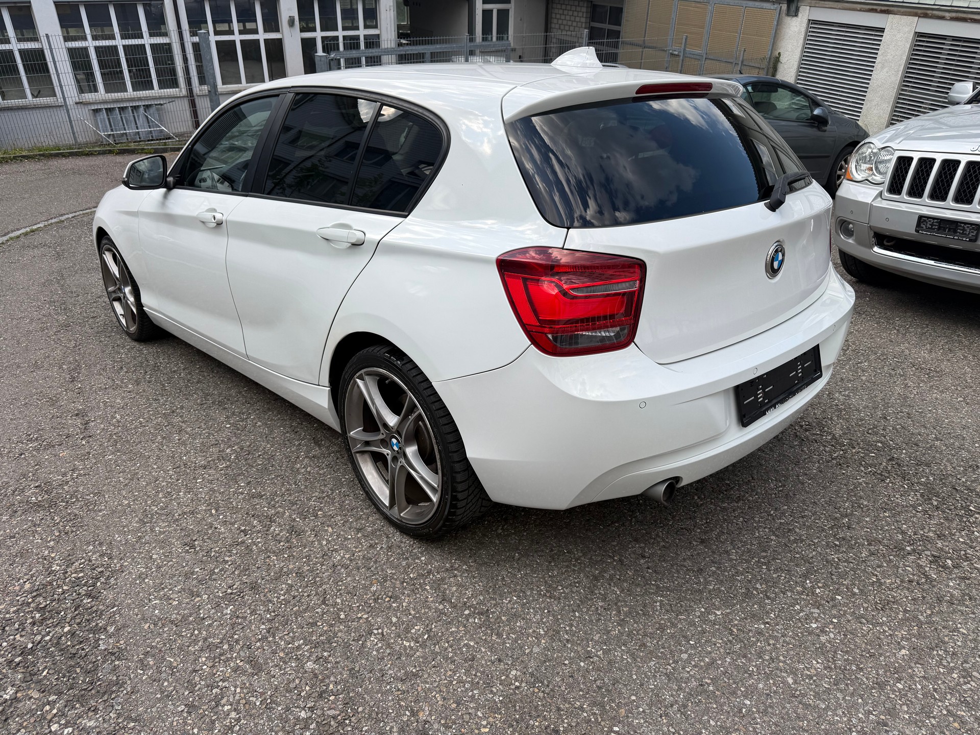 BMW 114d Business-image-3