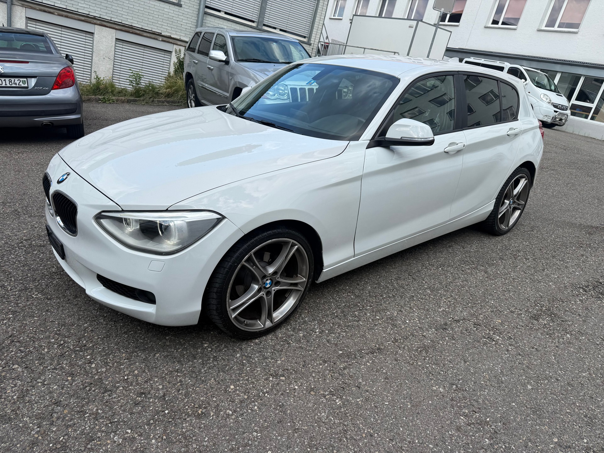 BMW 114d Business-image-2
