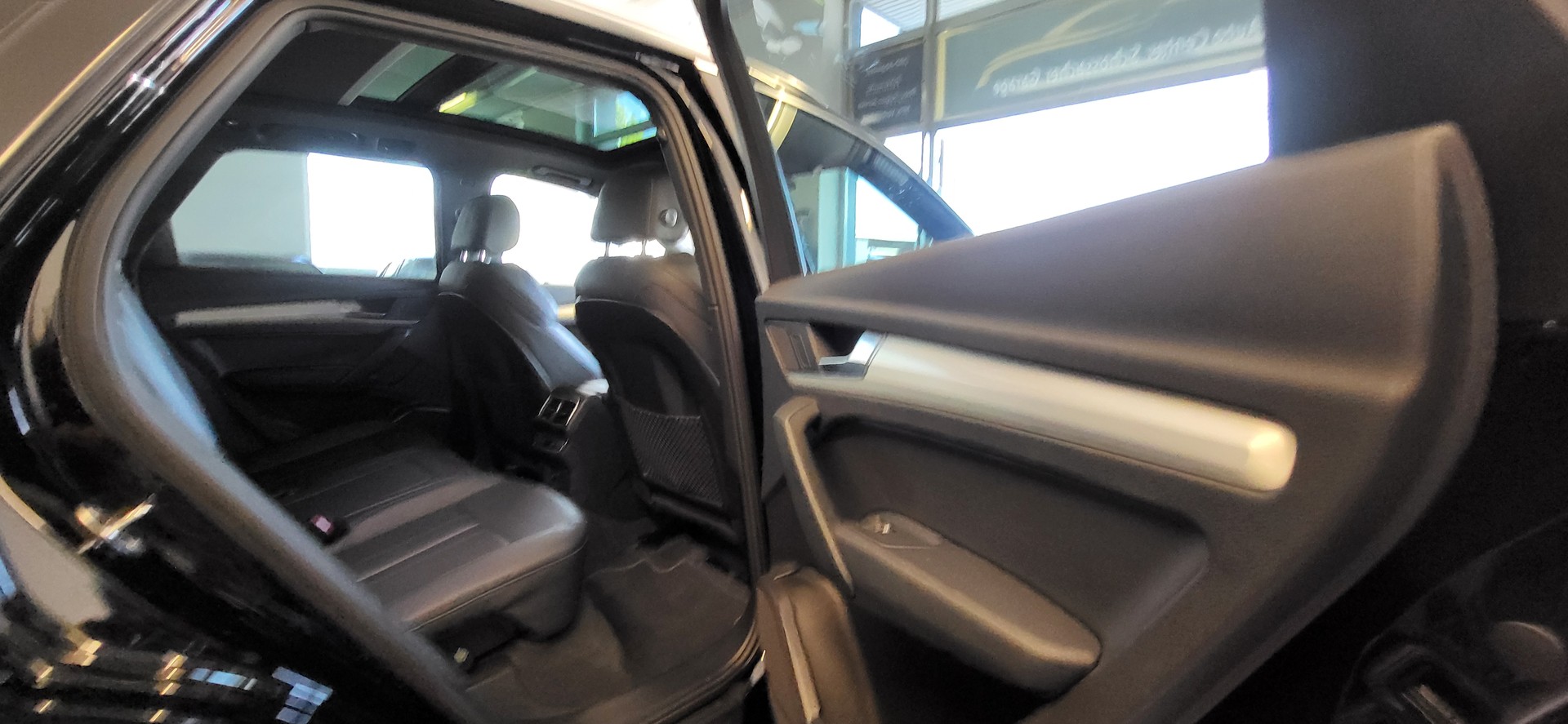 AUDI SQ5 3.0 TFSI quattro S-tronic-image-13