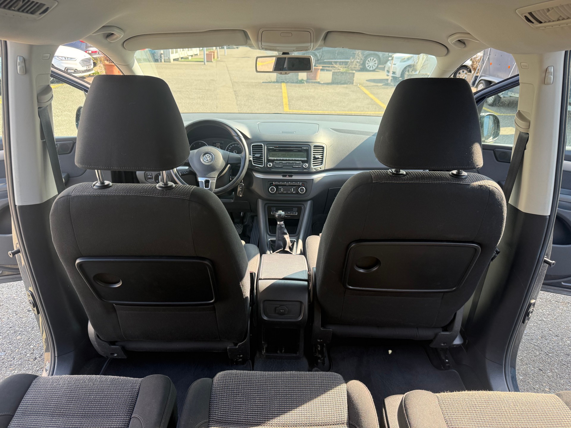 VW Sharan 2.0 TDI BlueMotion Technology Trendline-image-4
