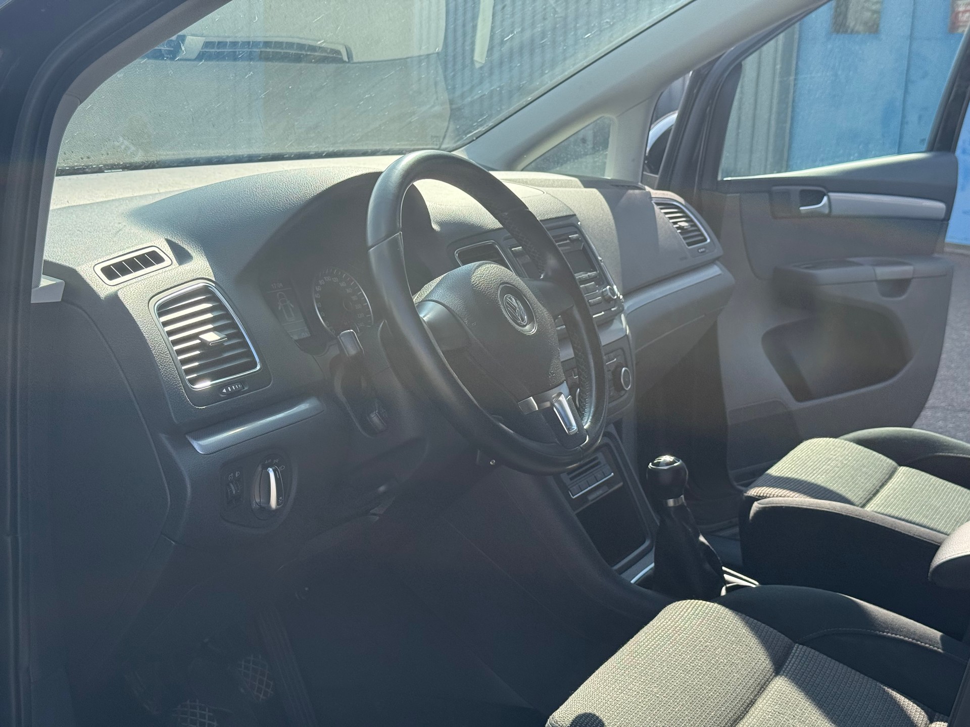 VW Sharan 2.0 TDI BlueMotion Technology Trendline-image-6