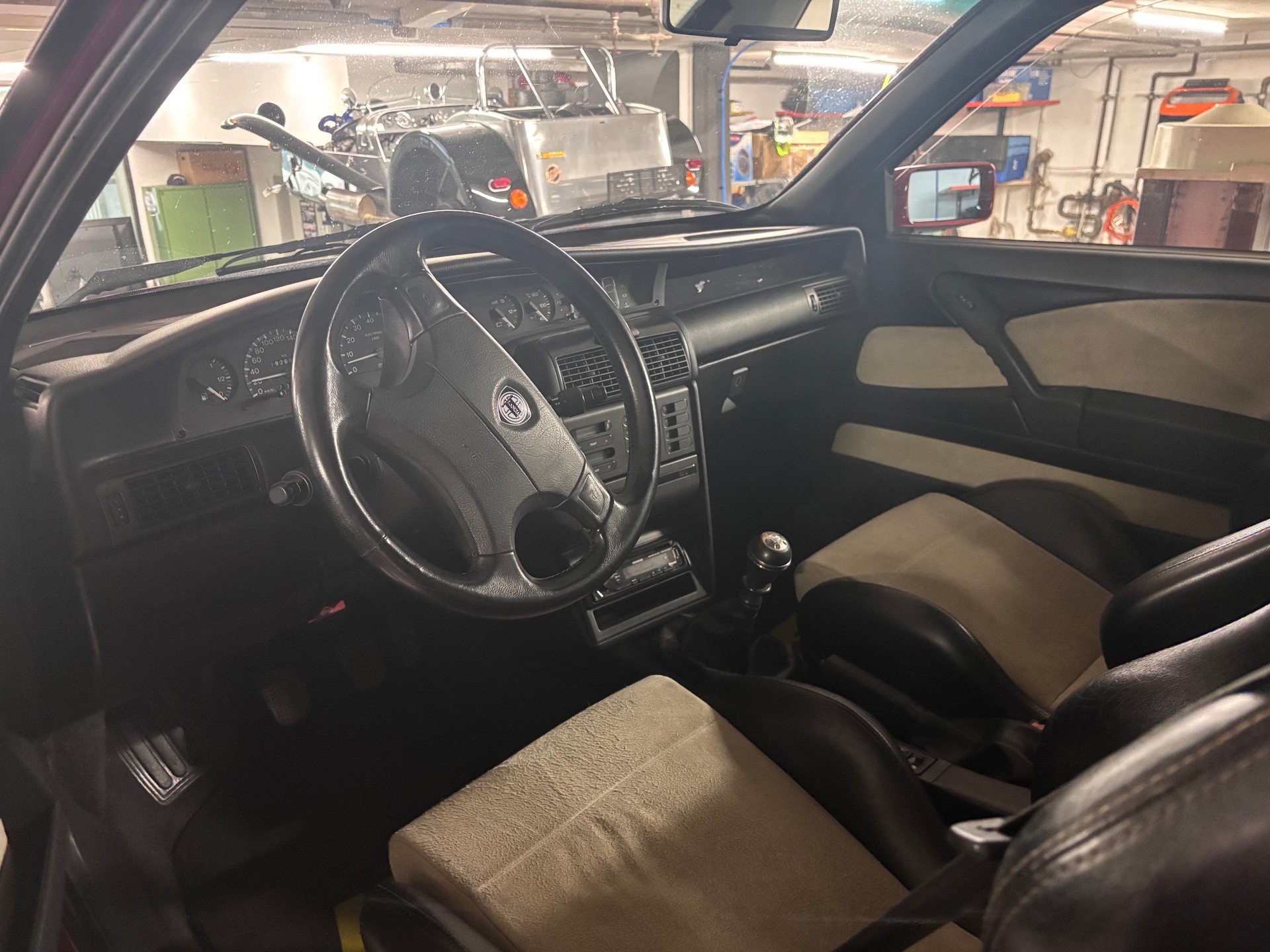 LANCIA HPE 2.0 t 16V HF-image-4