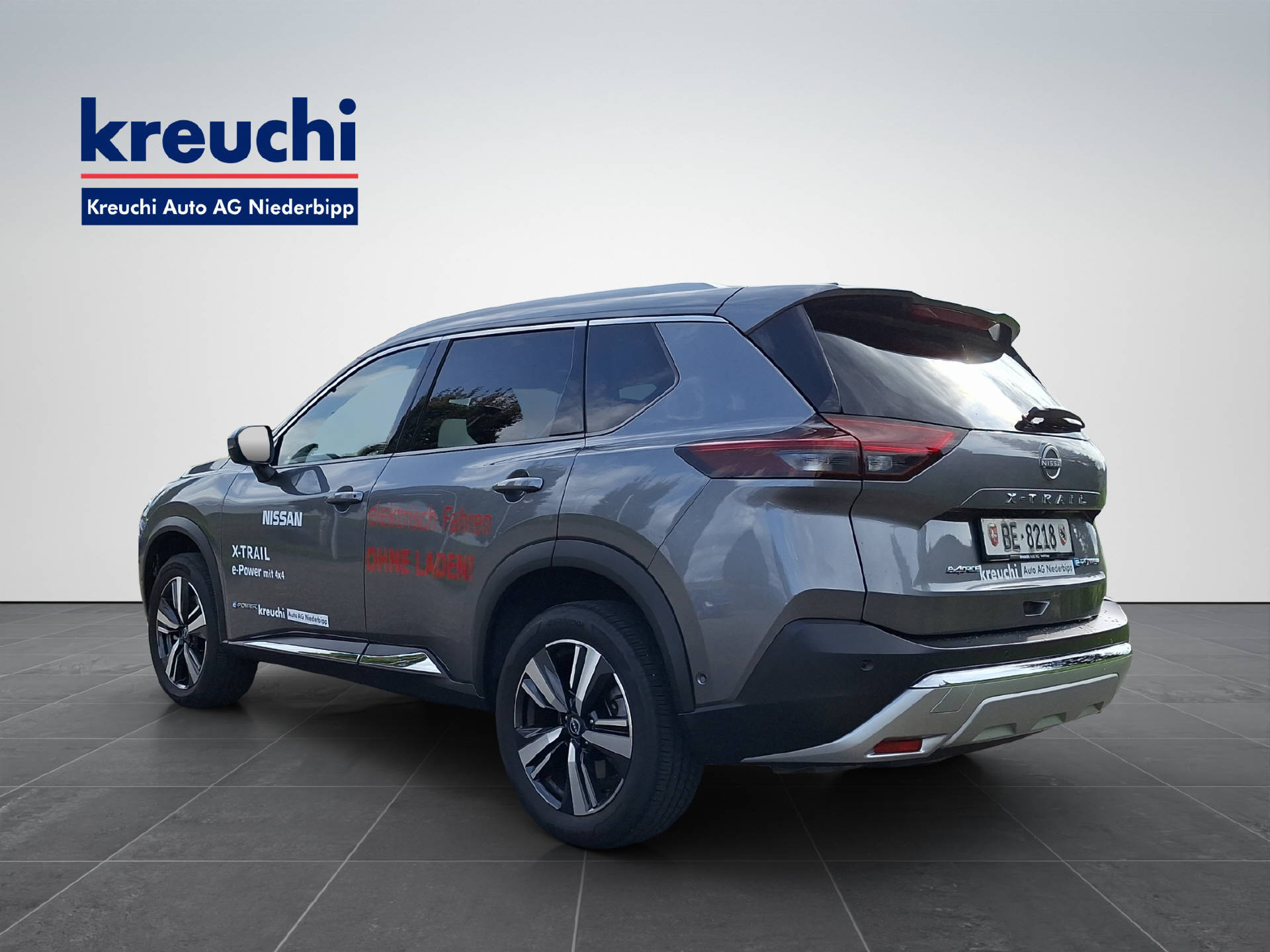 NISSAN X-Trail 1.5 VC-T Tekna e-4orce-showroom-element-3