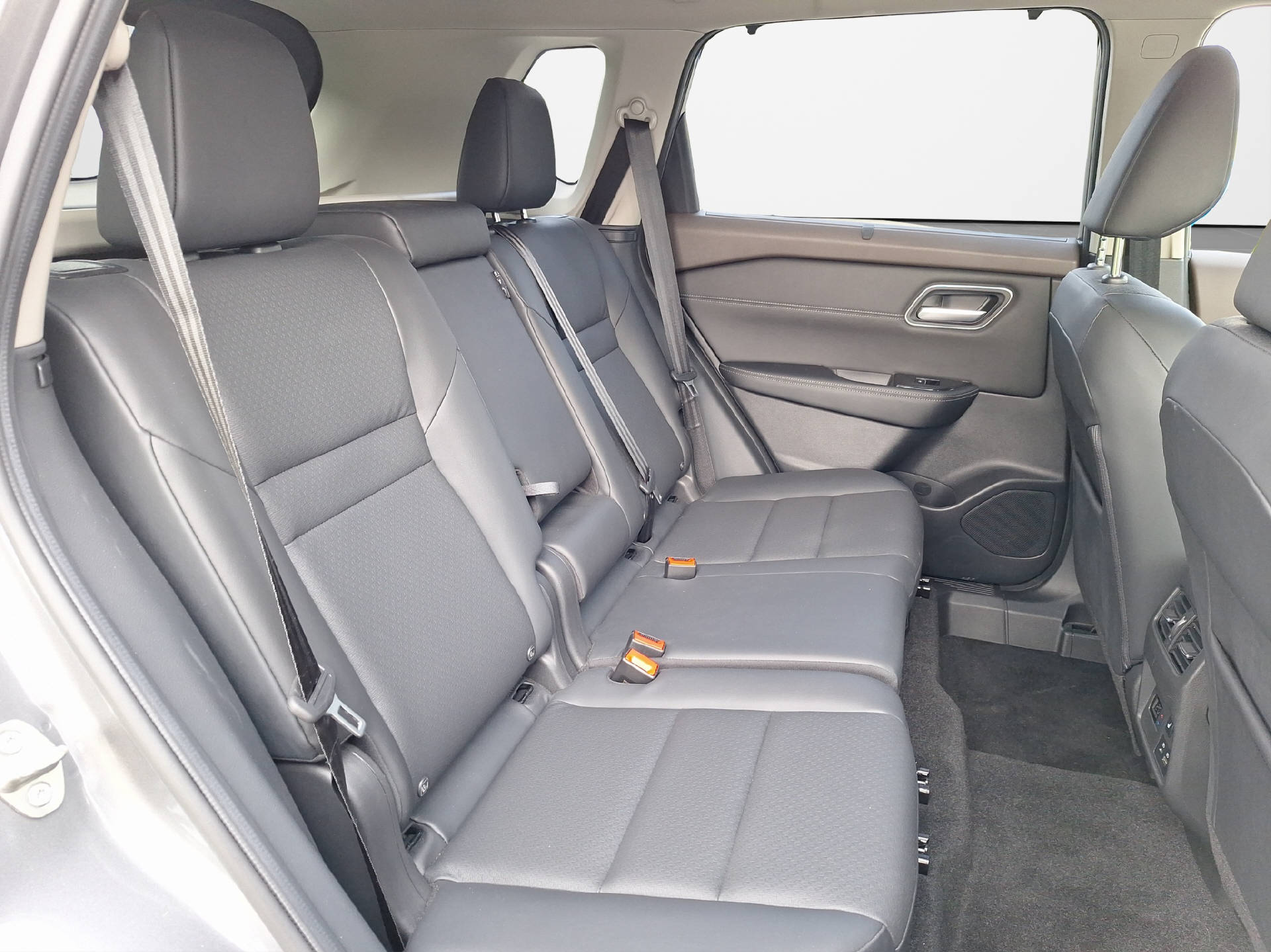 NISSAN X-Trail 1.5 VC-T Tekna e-4orce-image-13