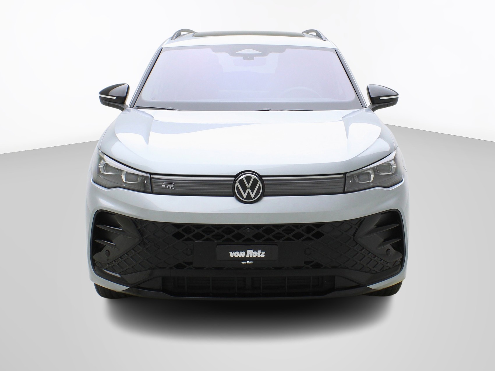 VW Tiguan 2.0 TSI DSG R-Line Black Style 4Motion-image-5