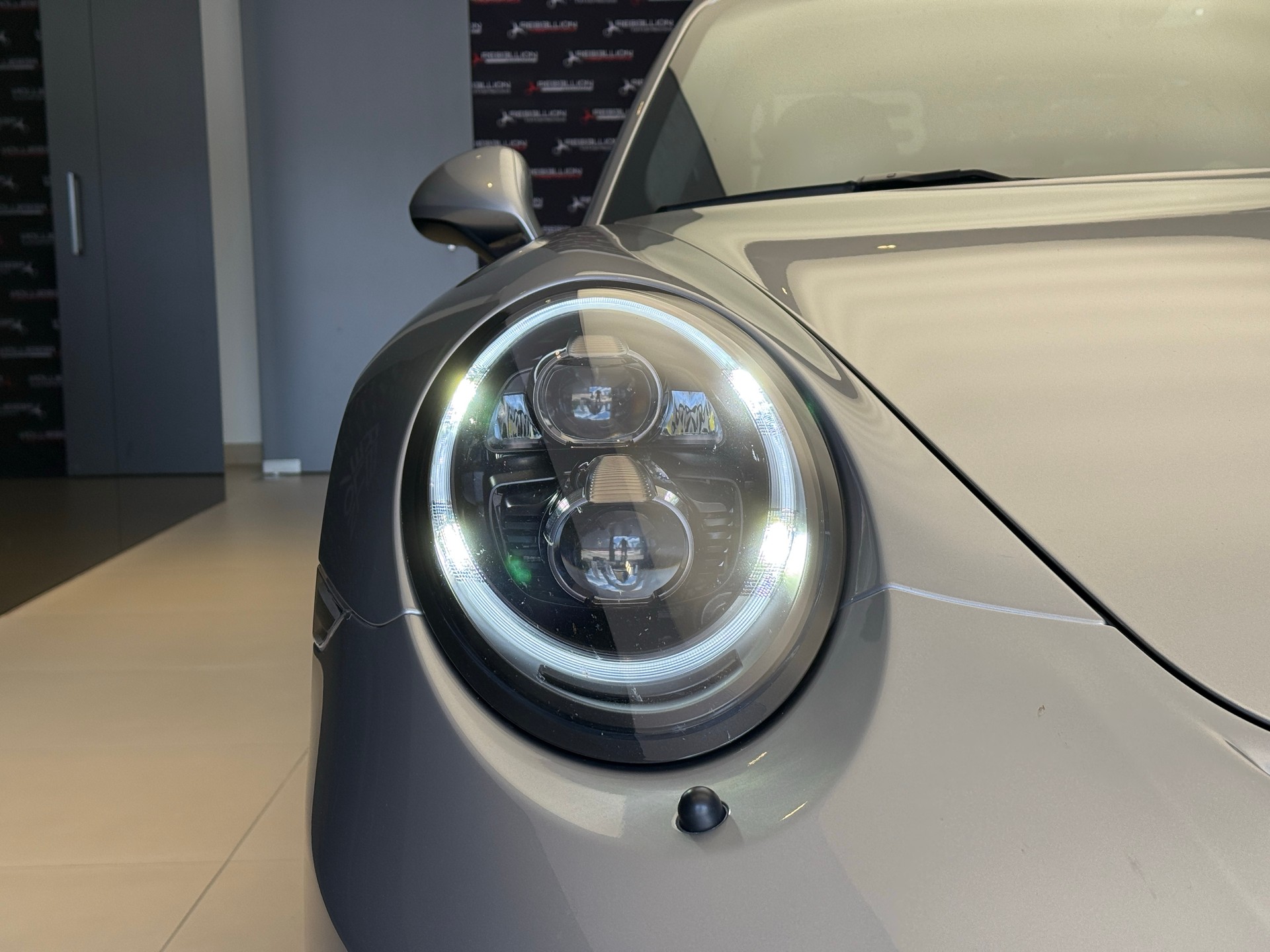 PORSCHE 911 GT3-image-3