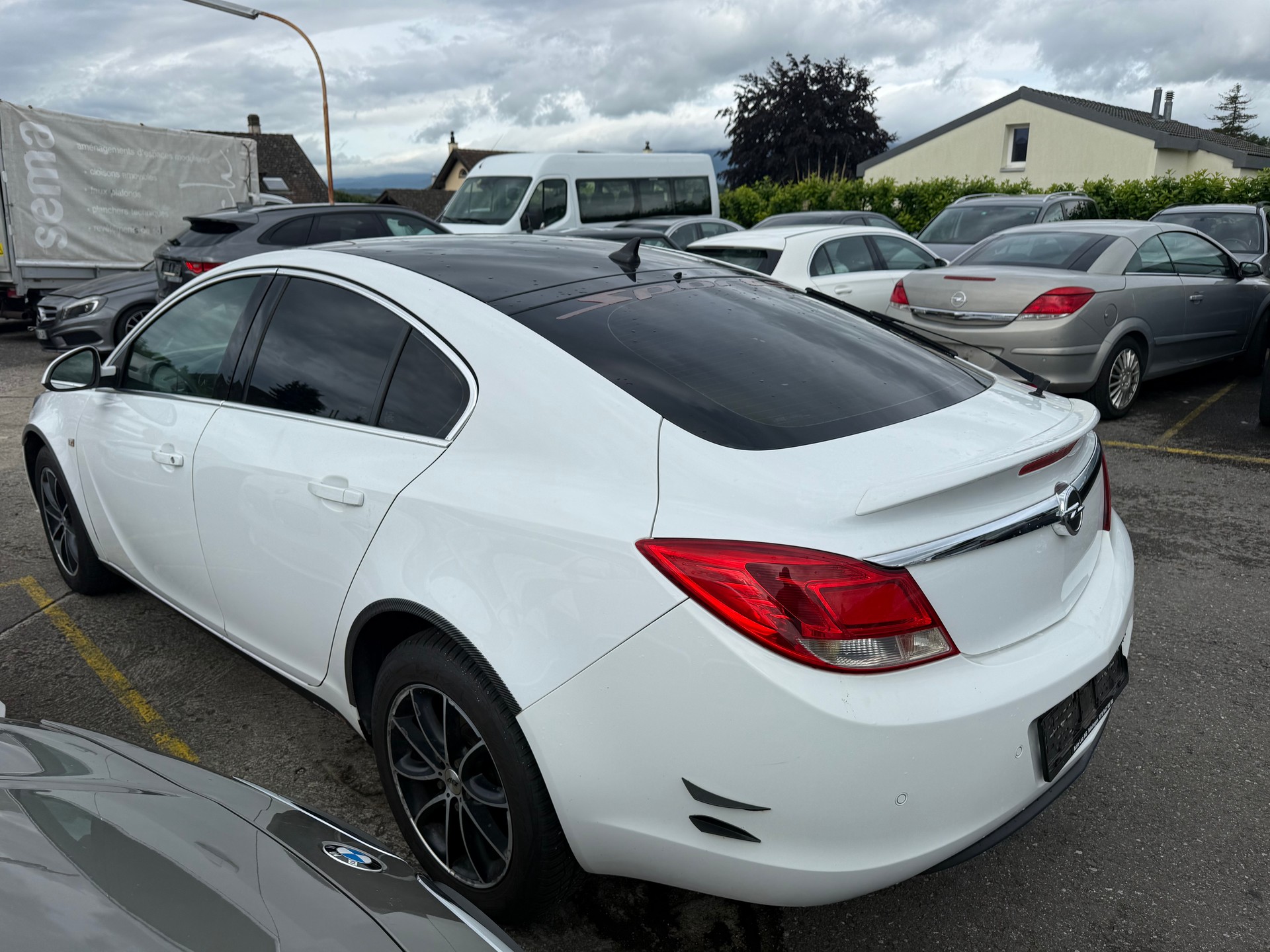 OPEL Insignia 2.0 CDTI-image-2