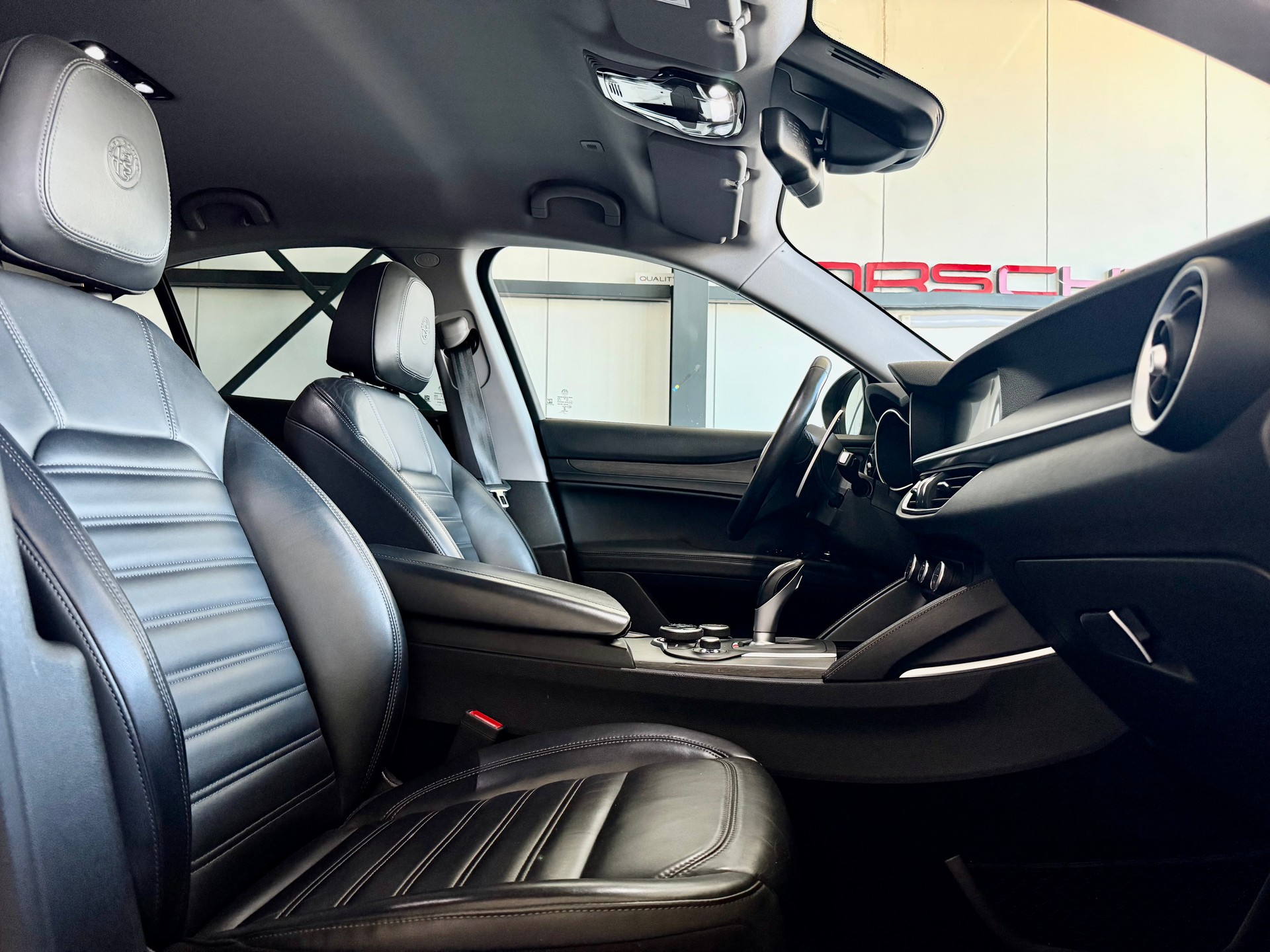 ALFA ROMEO Stelvio 2.0 Super Q4 Sport Automatic-image-10