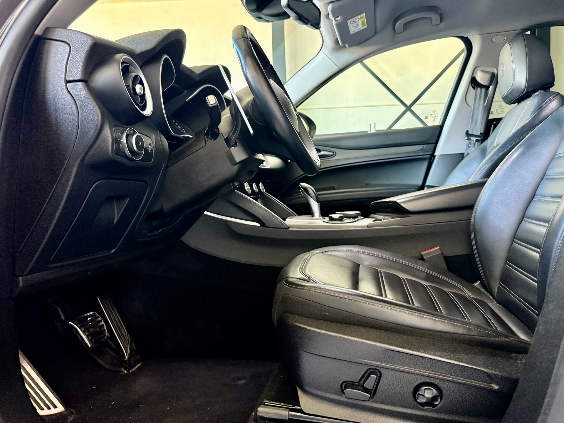 ALFA ROMEO Stelvio 2.0 Super Q4 Sport Automatic-image-9