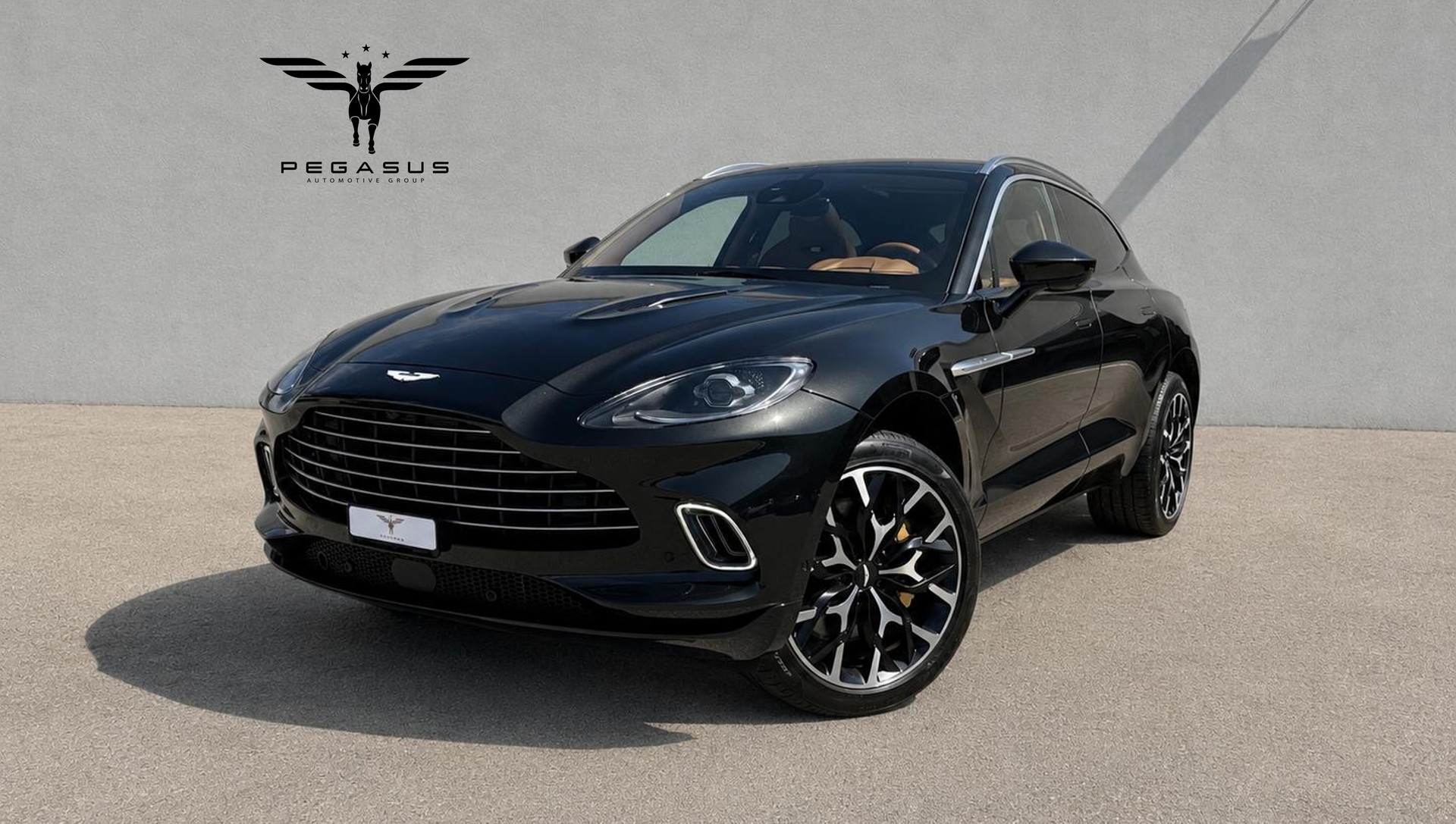 ASTON MARTIN DBX 4.0 V8-image-0