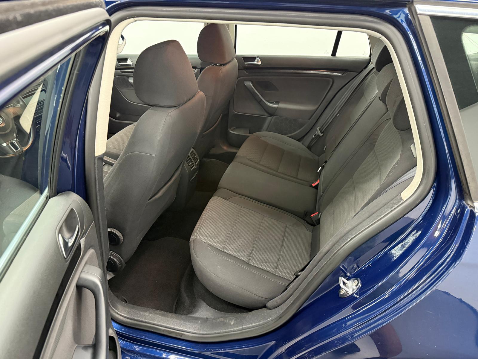 VW Golf 1.2 TSI Team-image-9