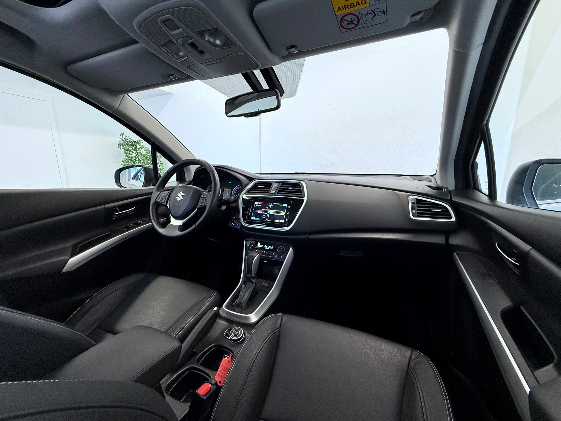 SUZUKI S-Cross-image-23