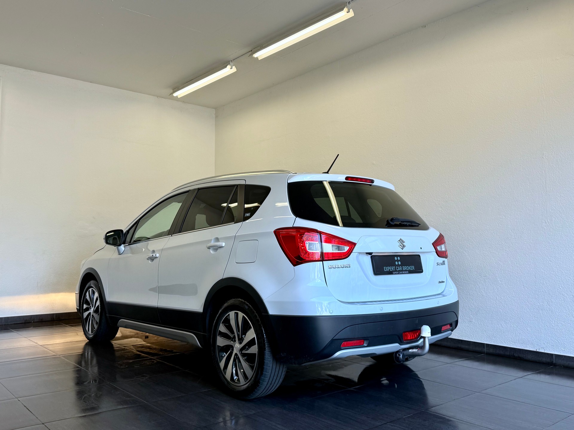 SUZUKI S-Cross-image-6