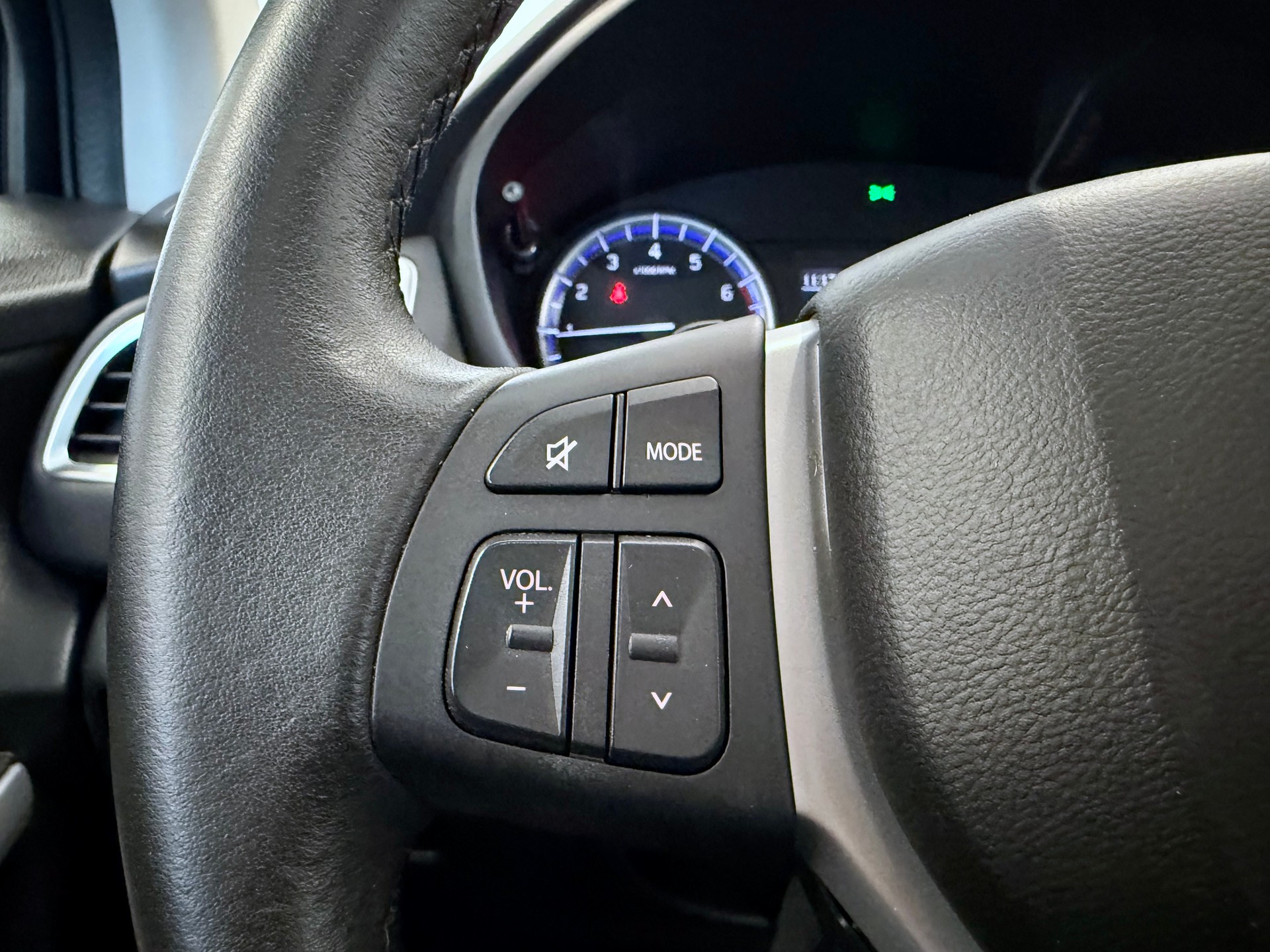 SUZUKI S-Cross-image-15