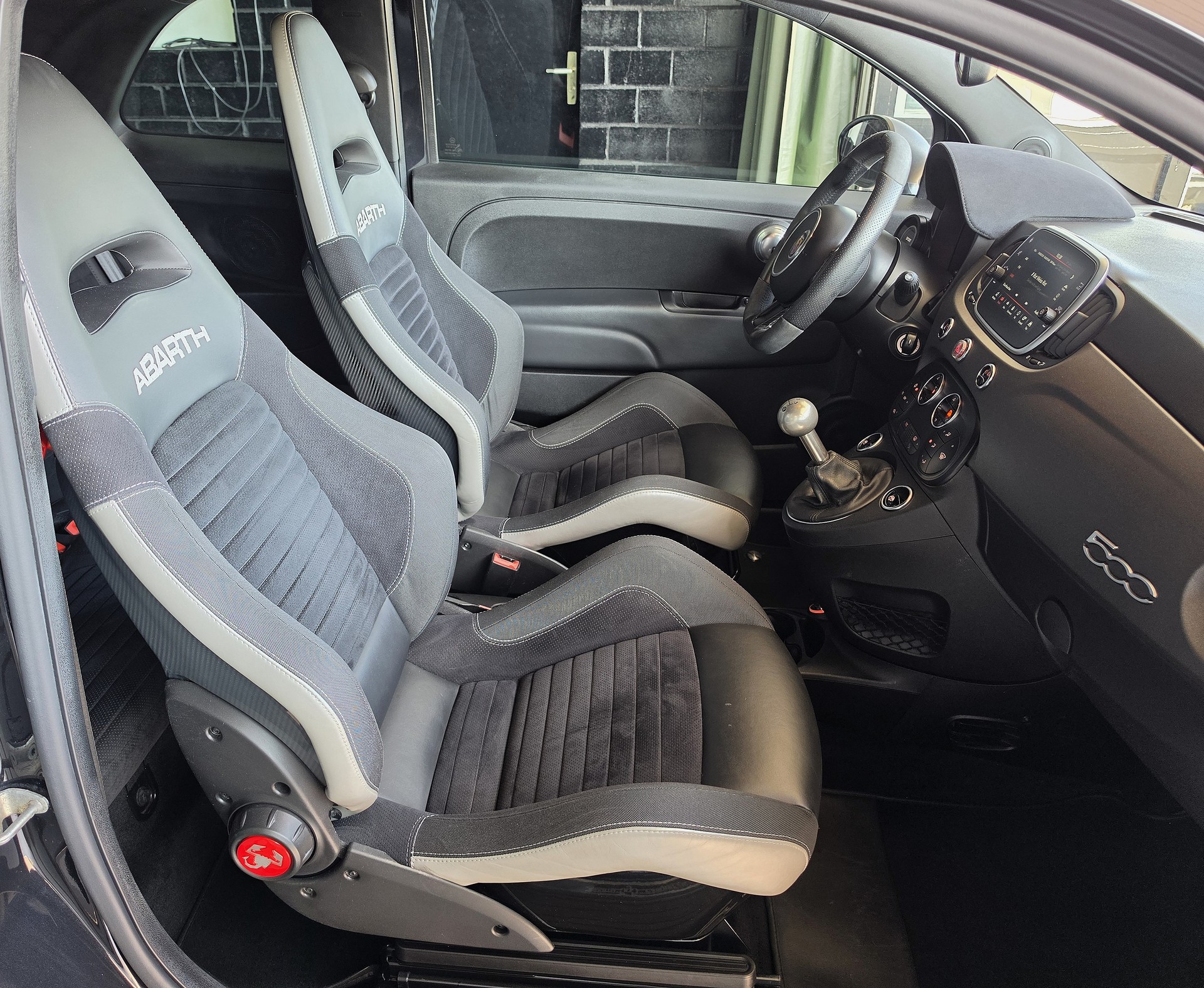 FIAT 595 1.4 16V Turbo Abarth Competizione-image-5
