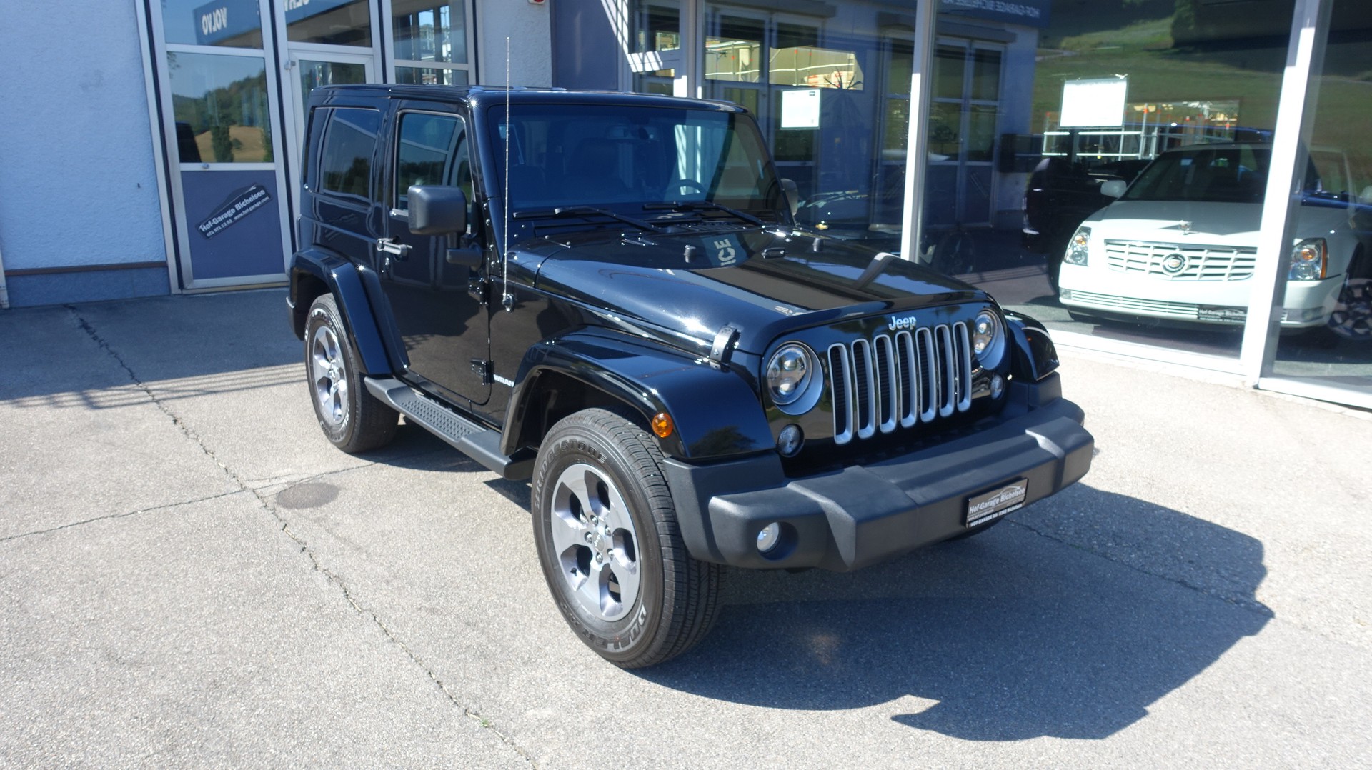 JEEP Wrangler 3.6 Sahara Automatic hardtop-image-1