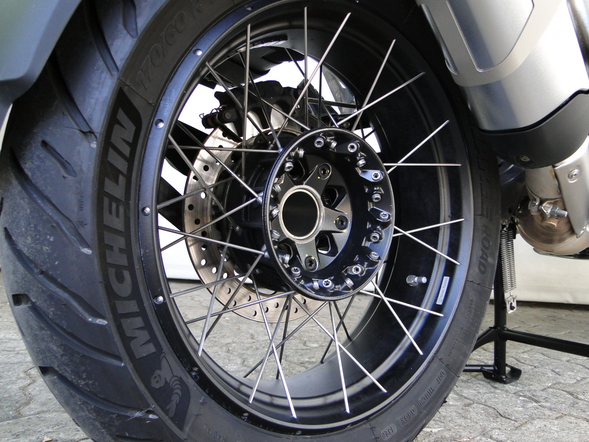 BMW R 1250 GS Triple Black-image-8