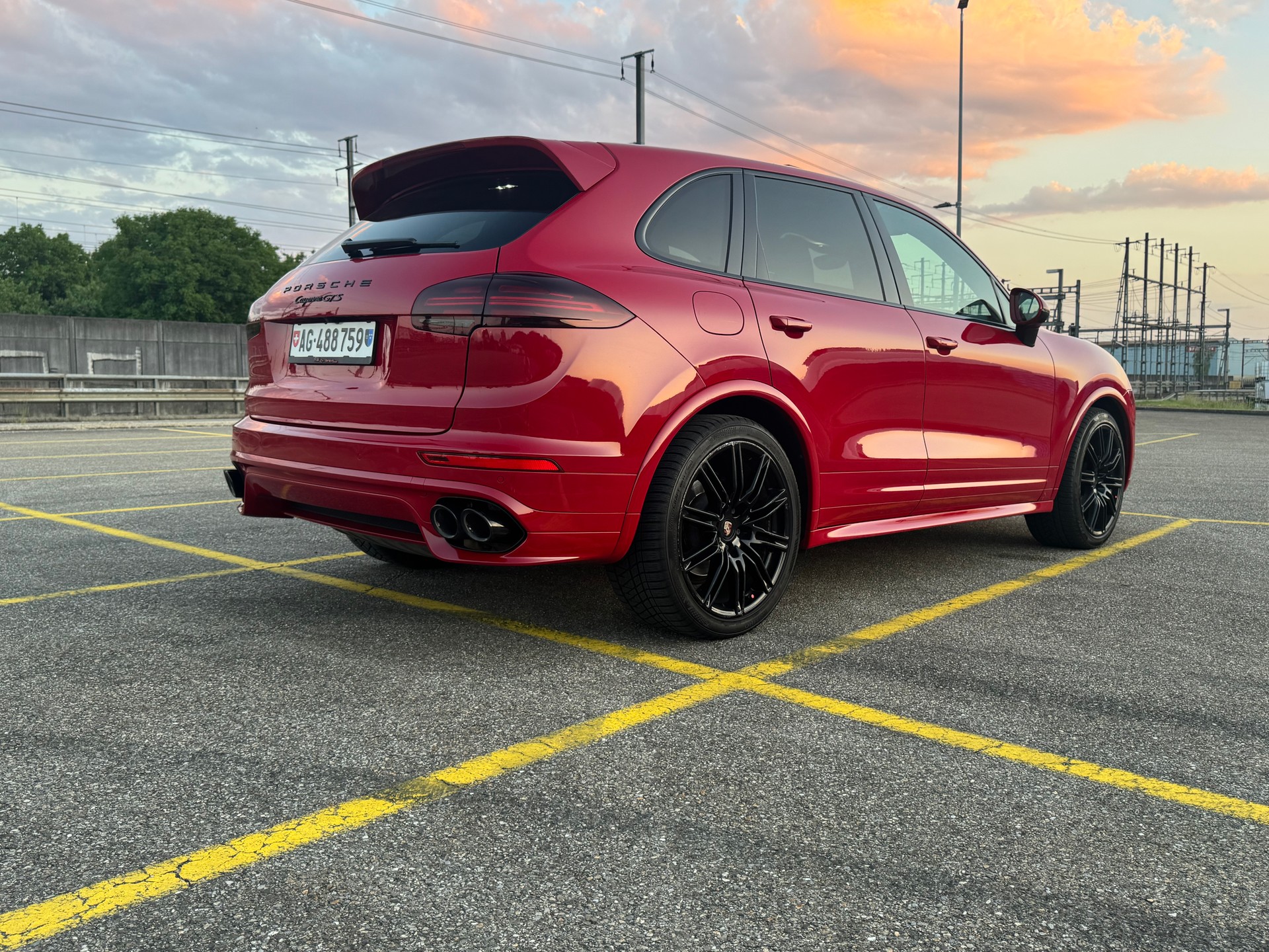 PORSCHE 4.2 V8 TDI S TipT-image-0