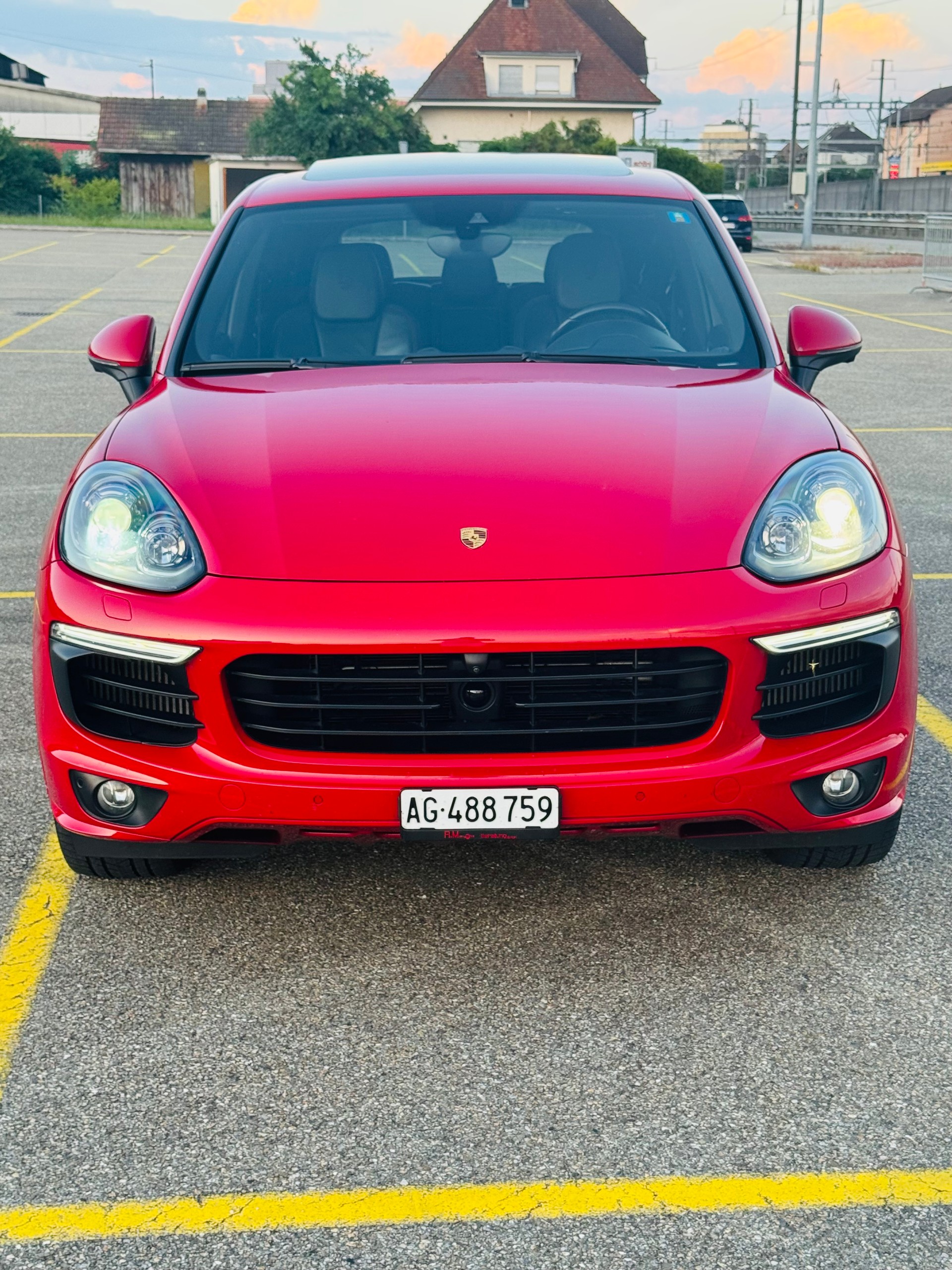 PORSCHE 4.2 V8 TDI S TipT-image-1