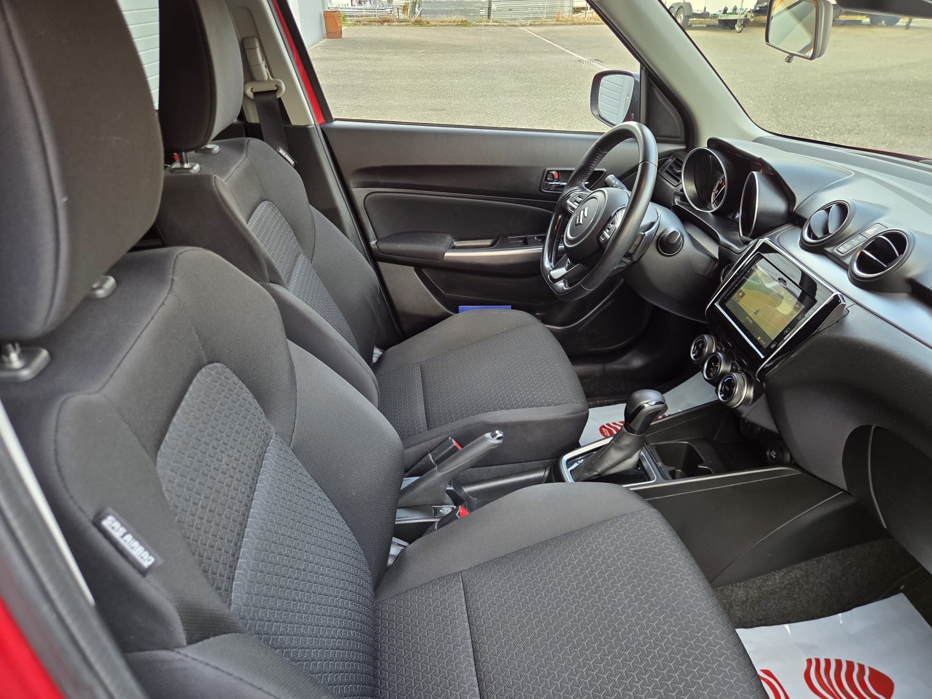 SUZUKI Swift 1.2 Generation Top Hybrid-image-9