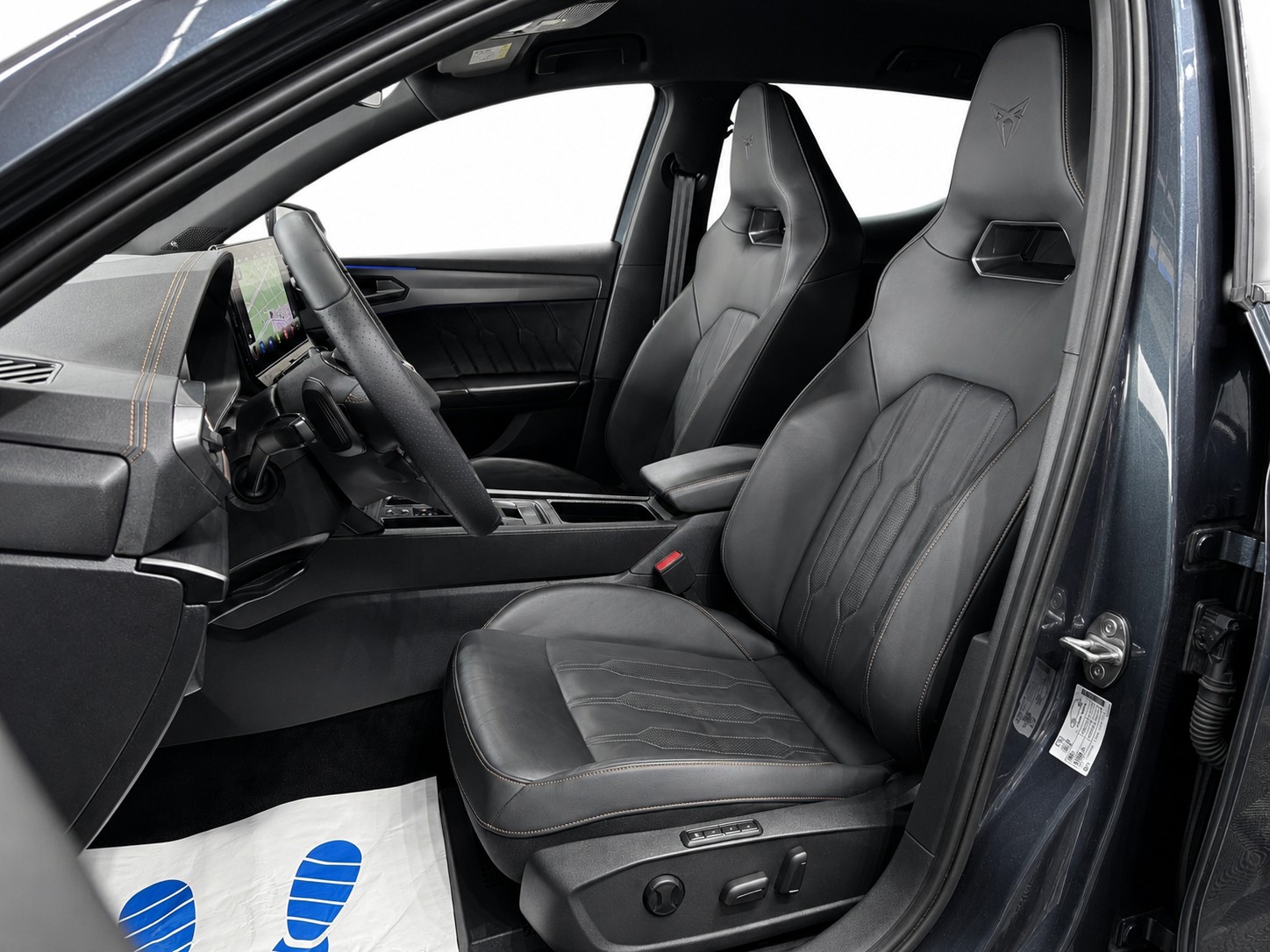CUPRA LEON VZ 2.0 TSI DSG * Leder *-image-10